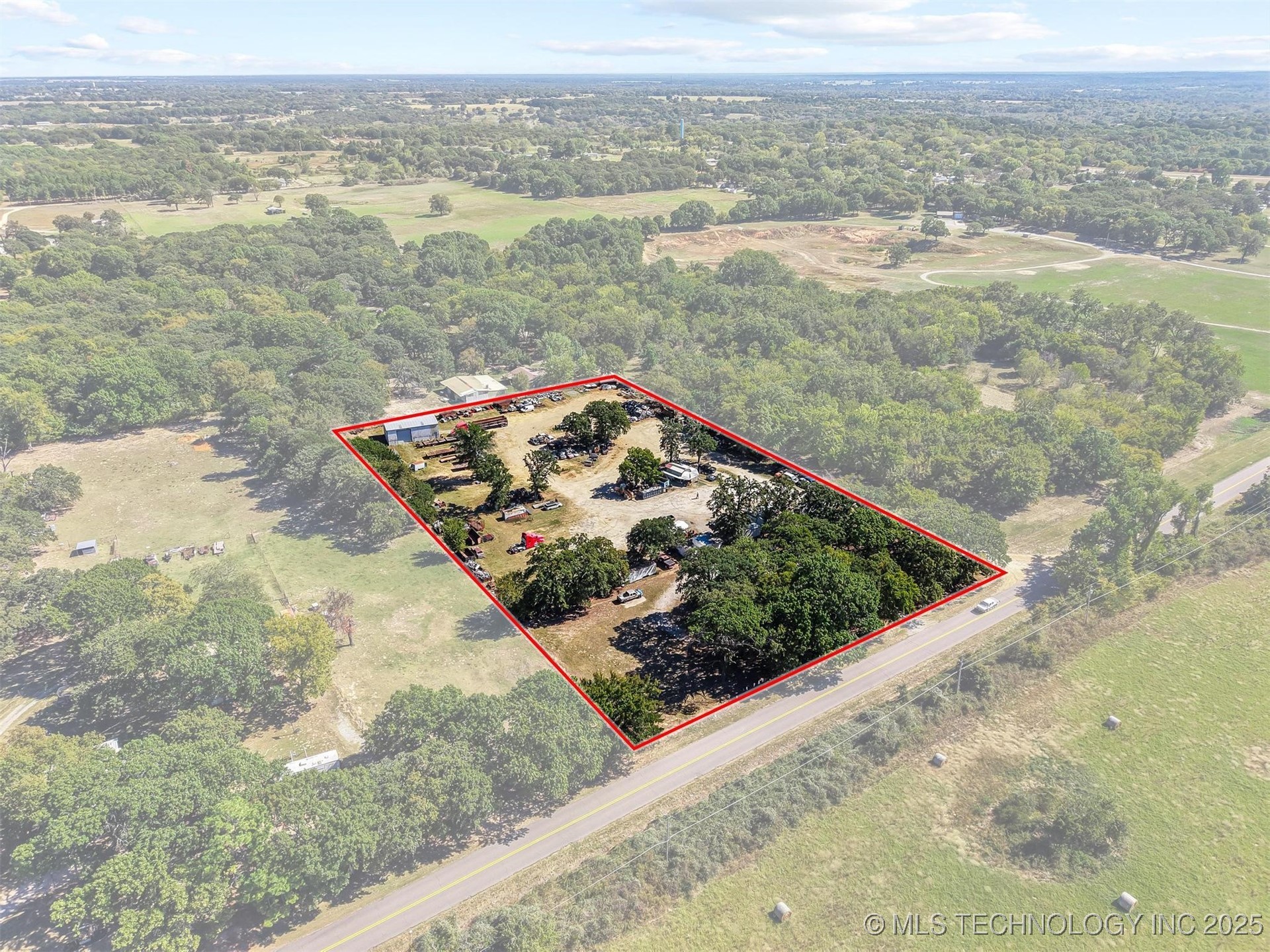 522 Willafa Woods Road Property Photo 8