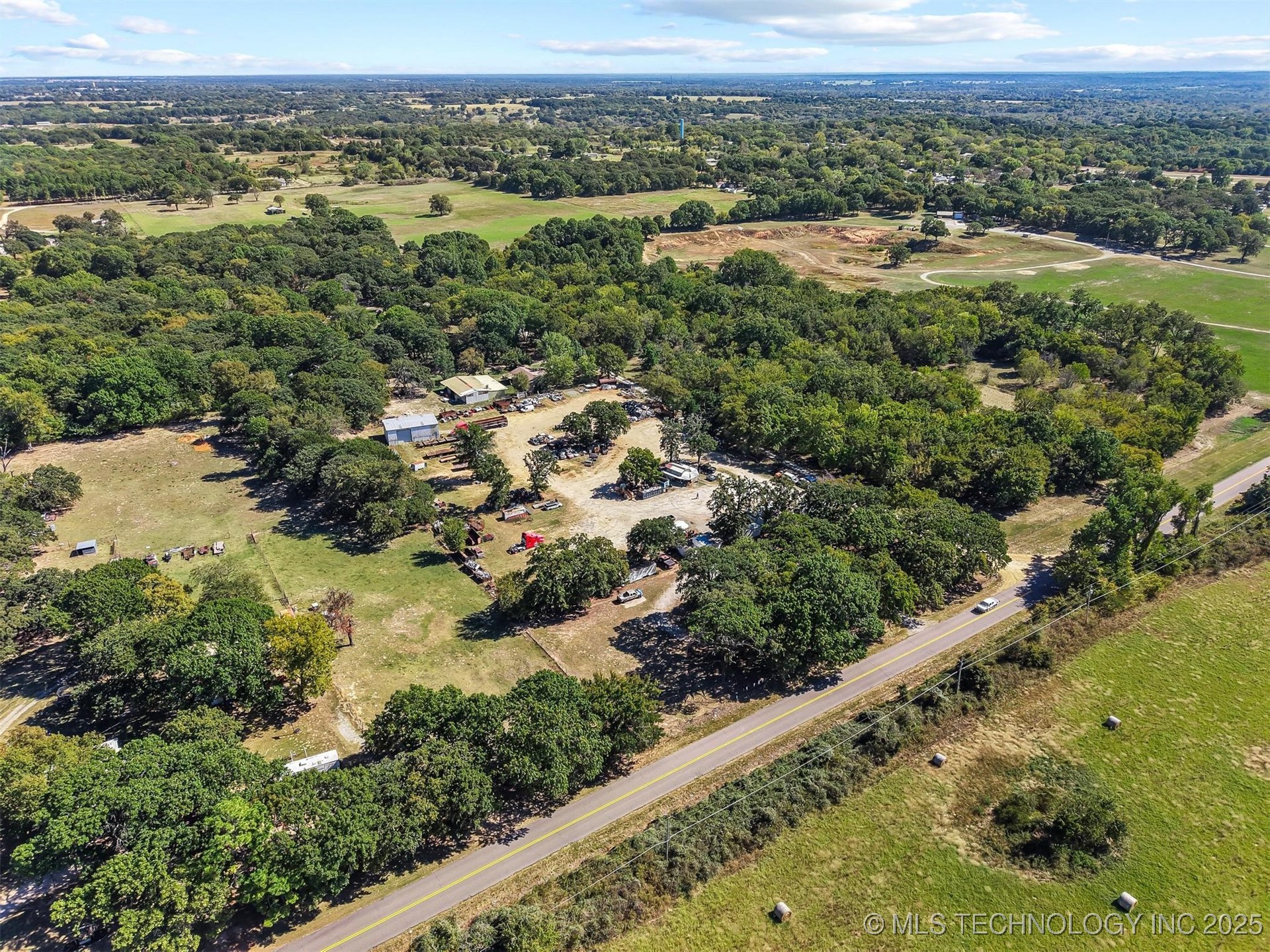 522 Willafa Woods Road Property Photo 10