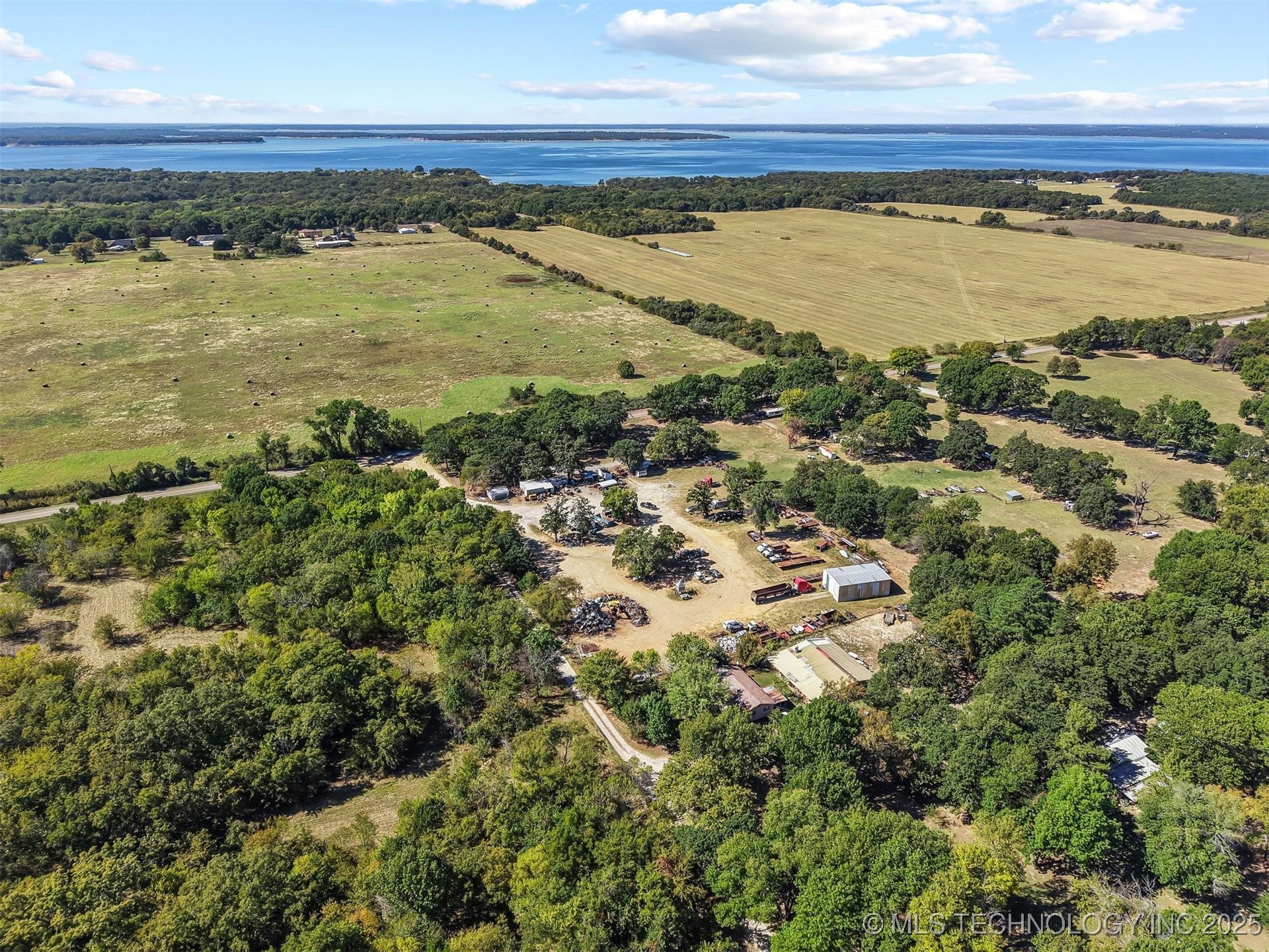 522 Willafa Woods Road Property Photo 15