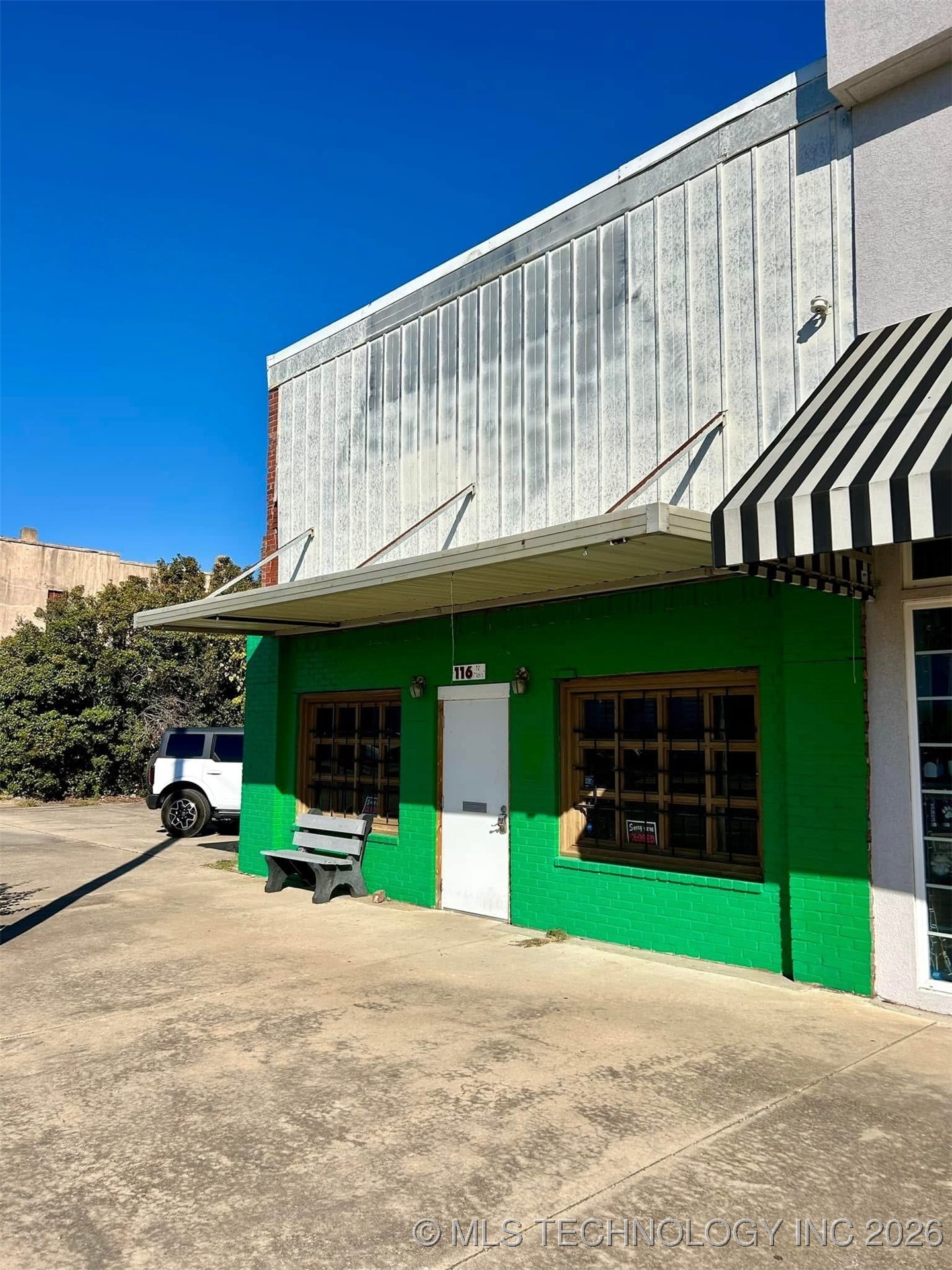 116 N Main Property Photo 9