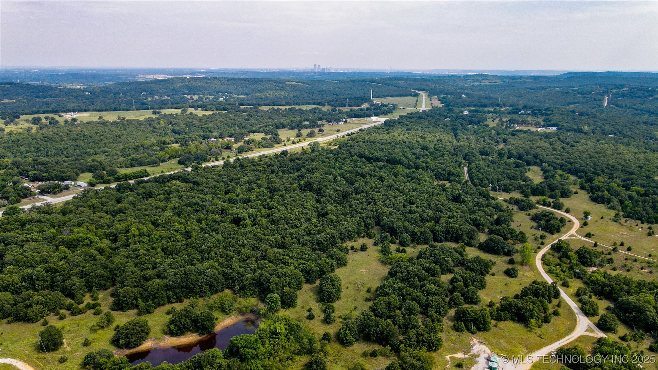 6490 Nw 52nd Avenue Property Photo 6