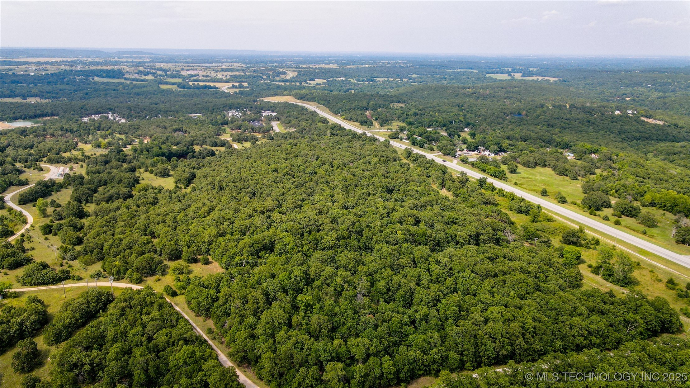 6490 Nw 52nd Avenue Property Photo 9