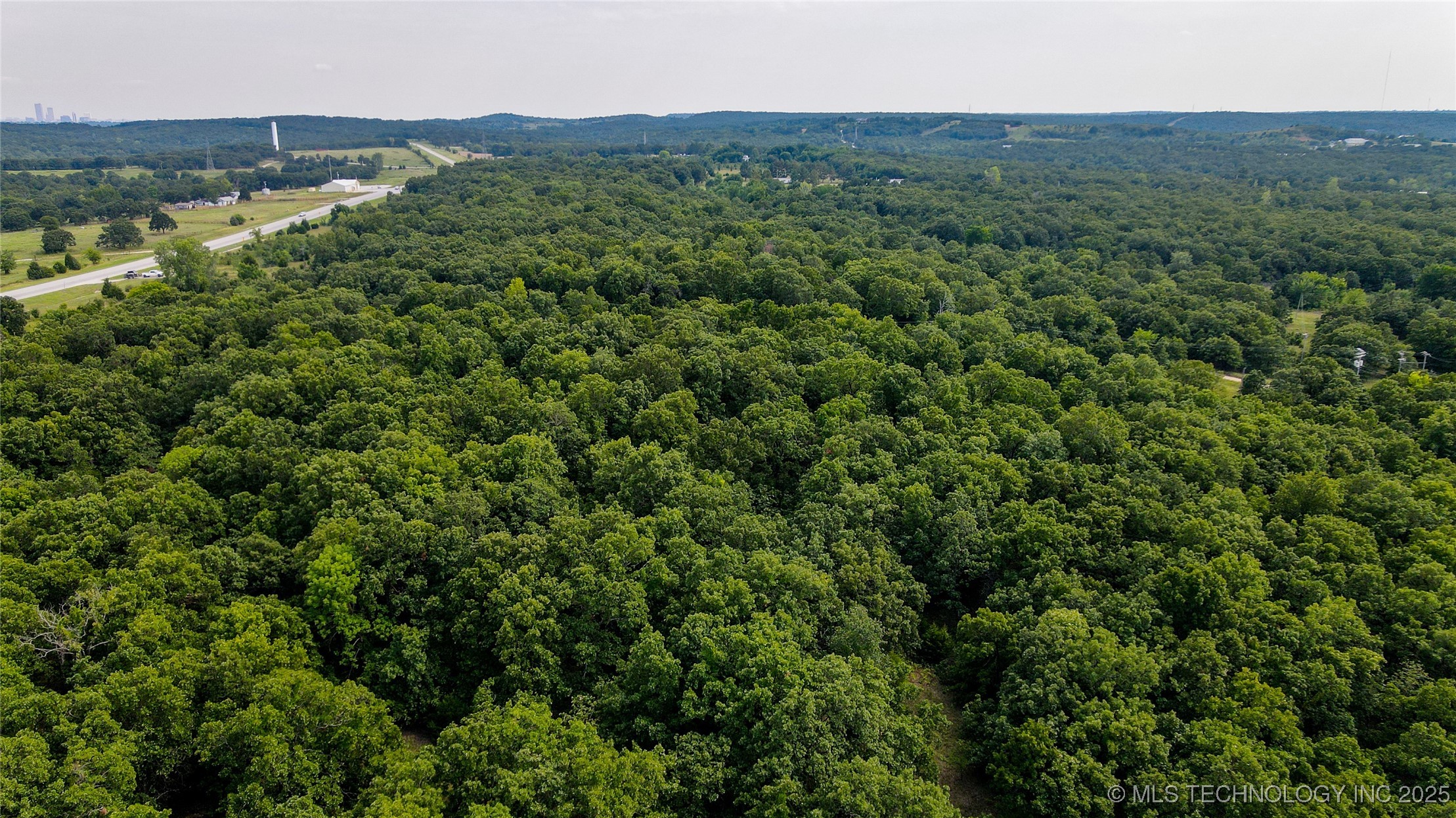 6490 Nw 52nd Avenue Property Photo 16