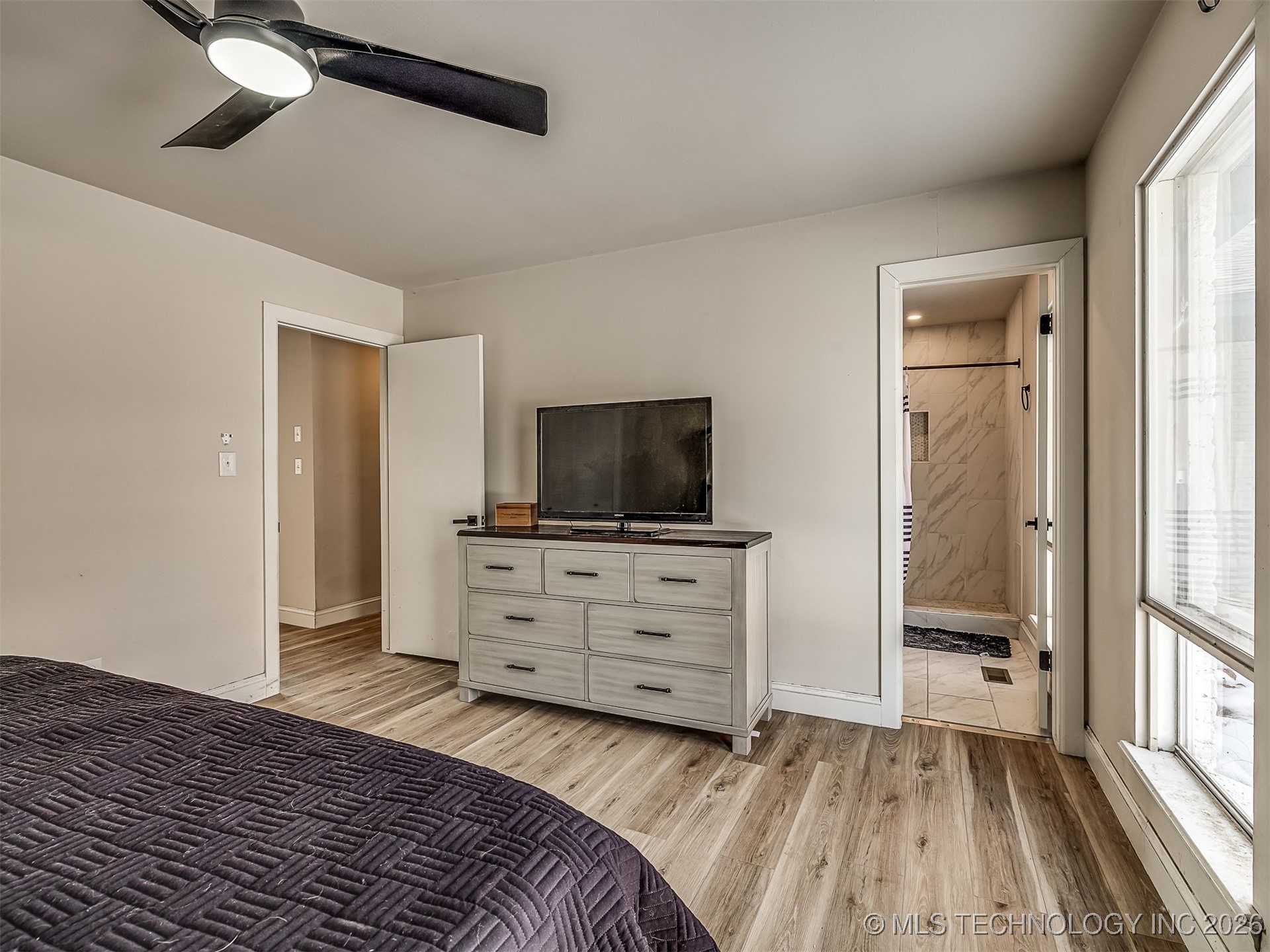 10214 E 24th Street Property Photo 21