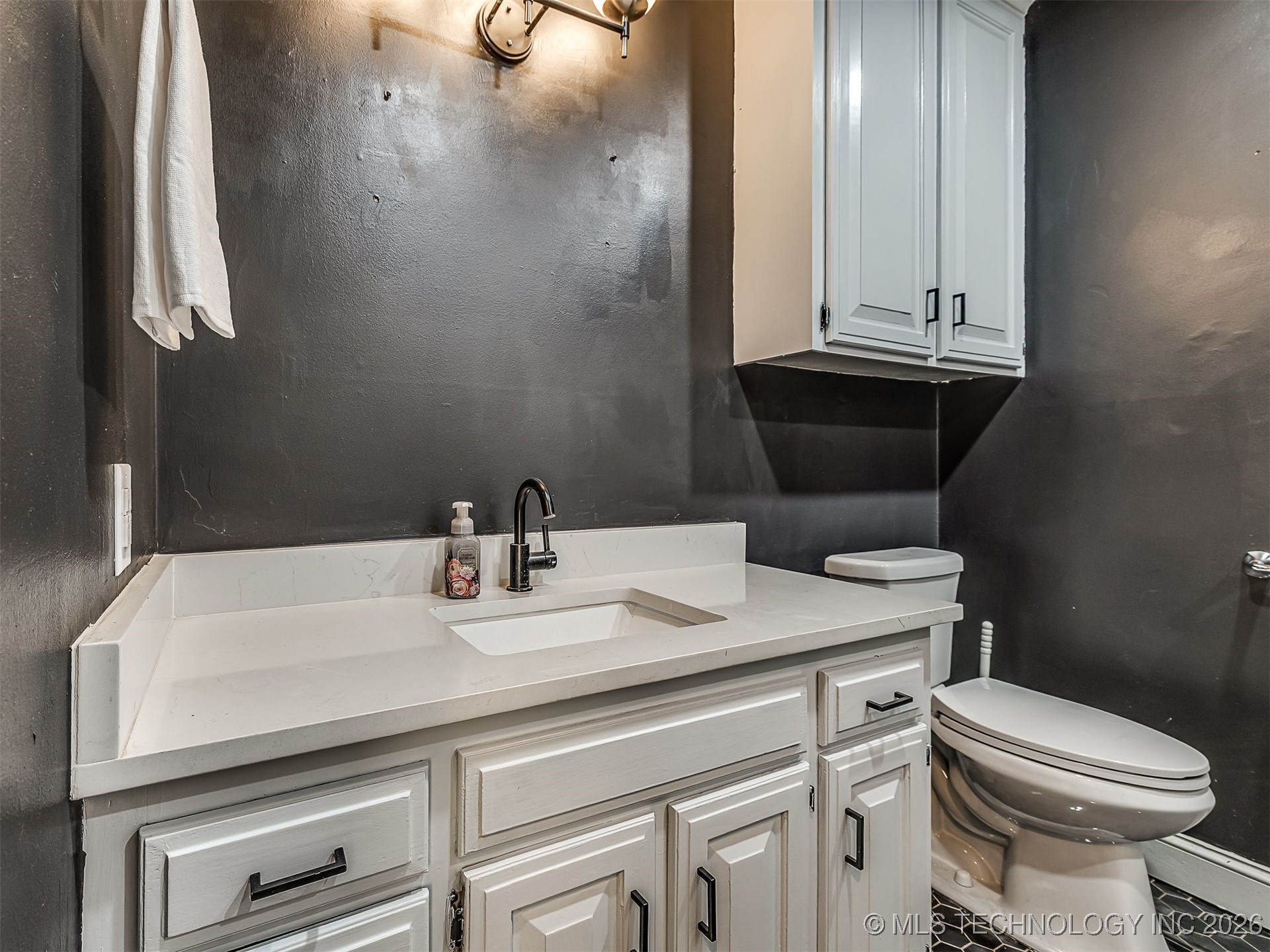 10214 E 24th Street Property Photo 30