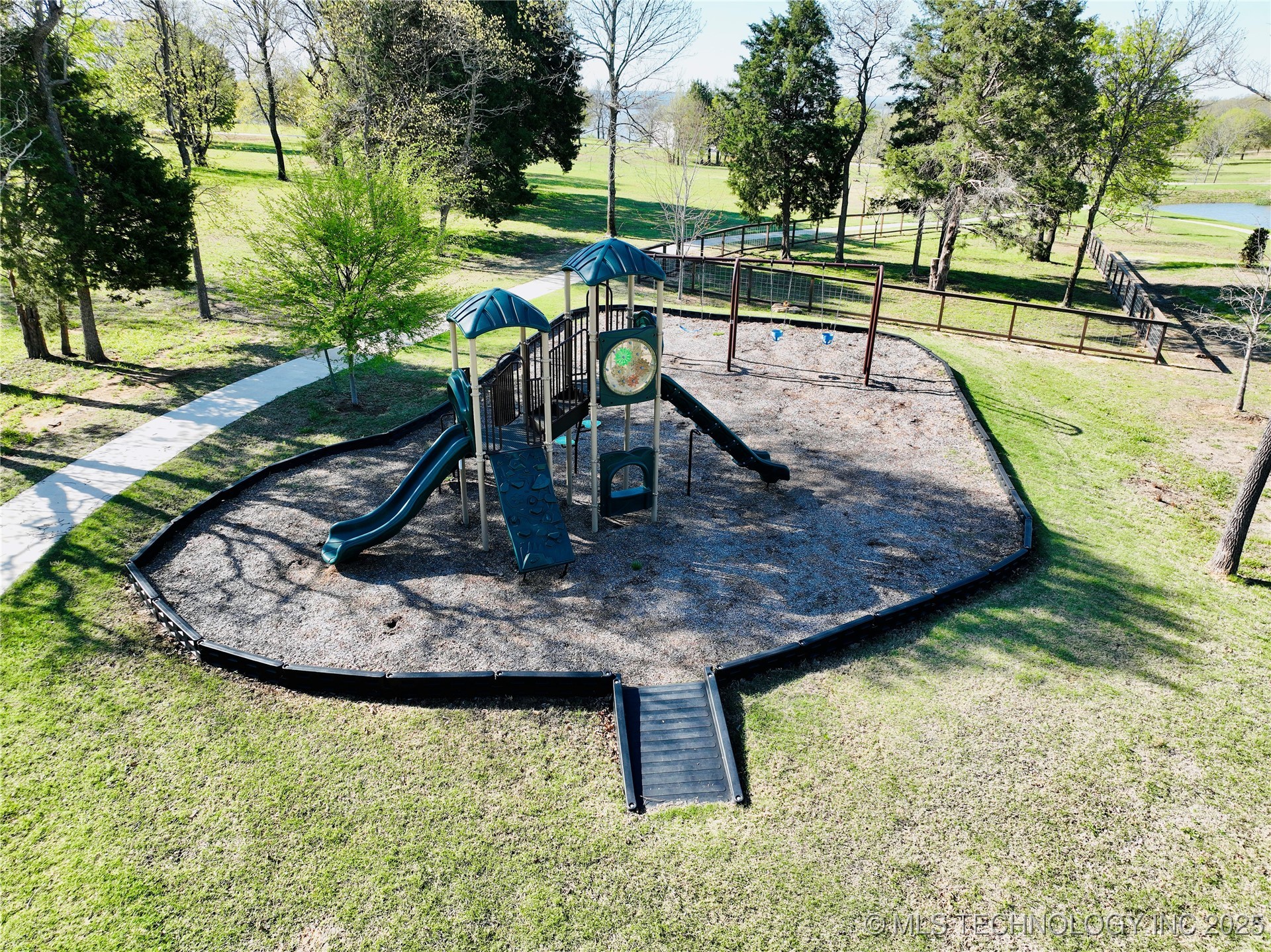 168 Patriot Pointe Property Photo 18