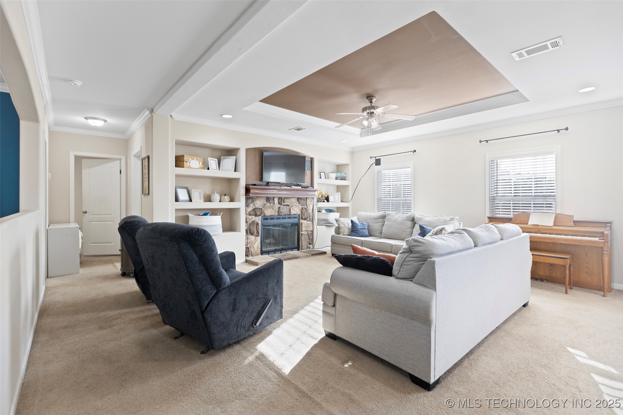 12538 N 68th West Avenue Property Photo 3