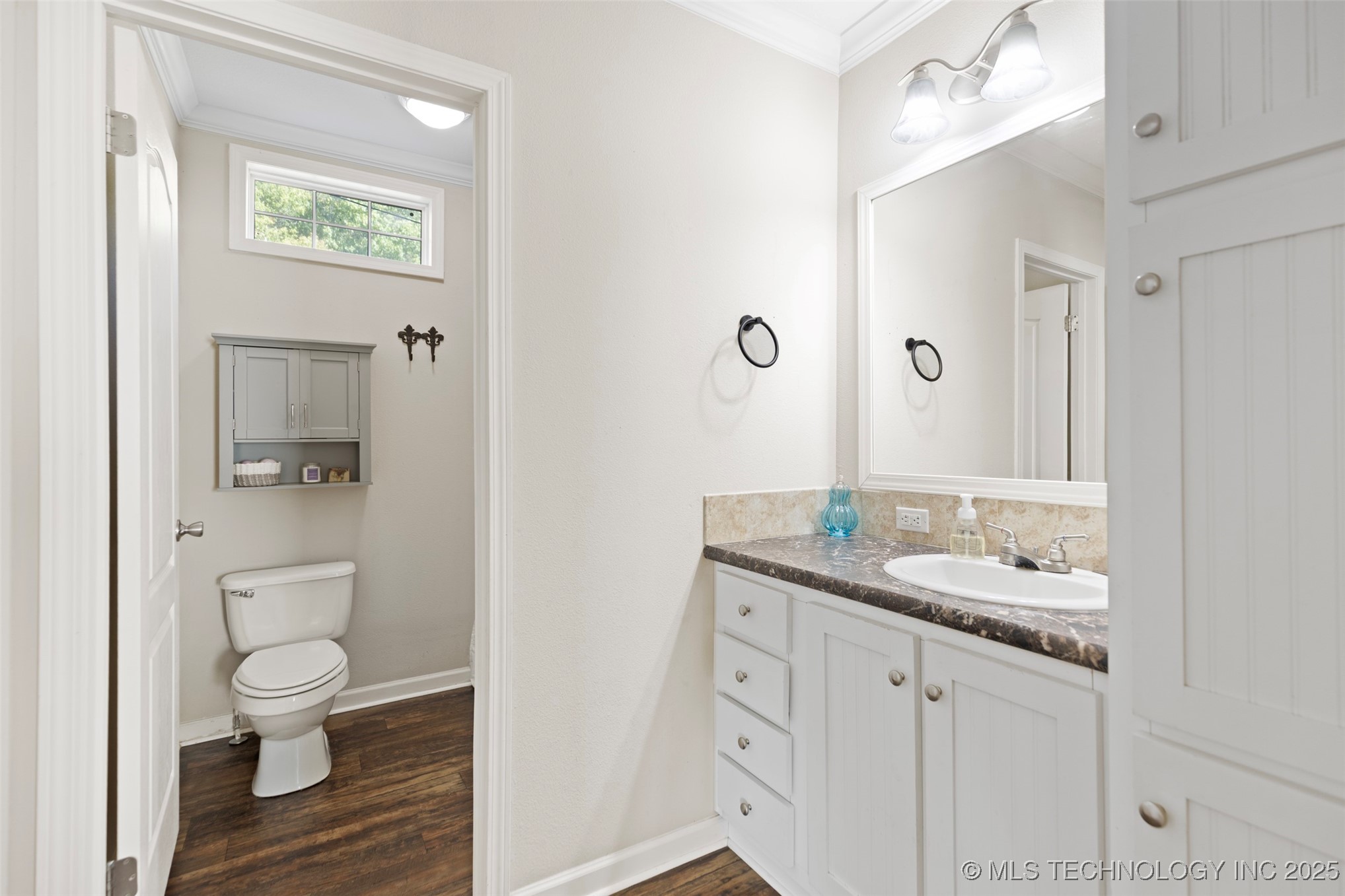 12538 N 68th West Avenue Property Photo 6