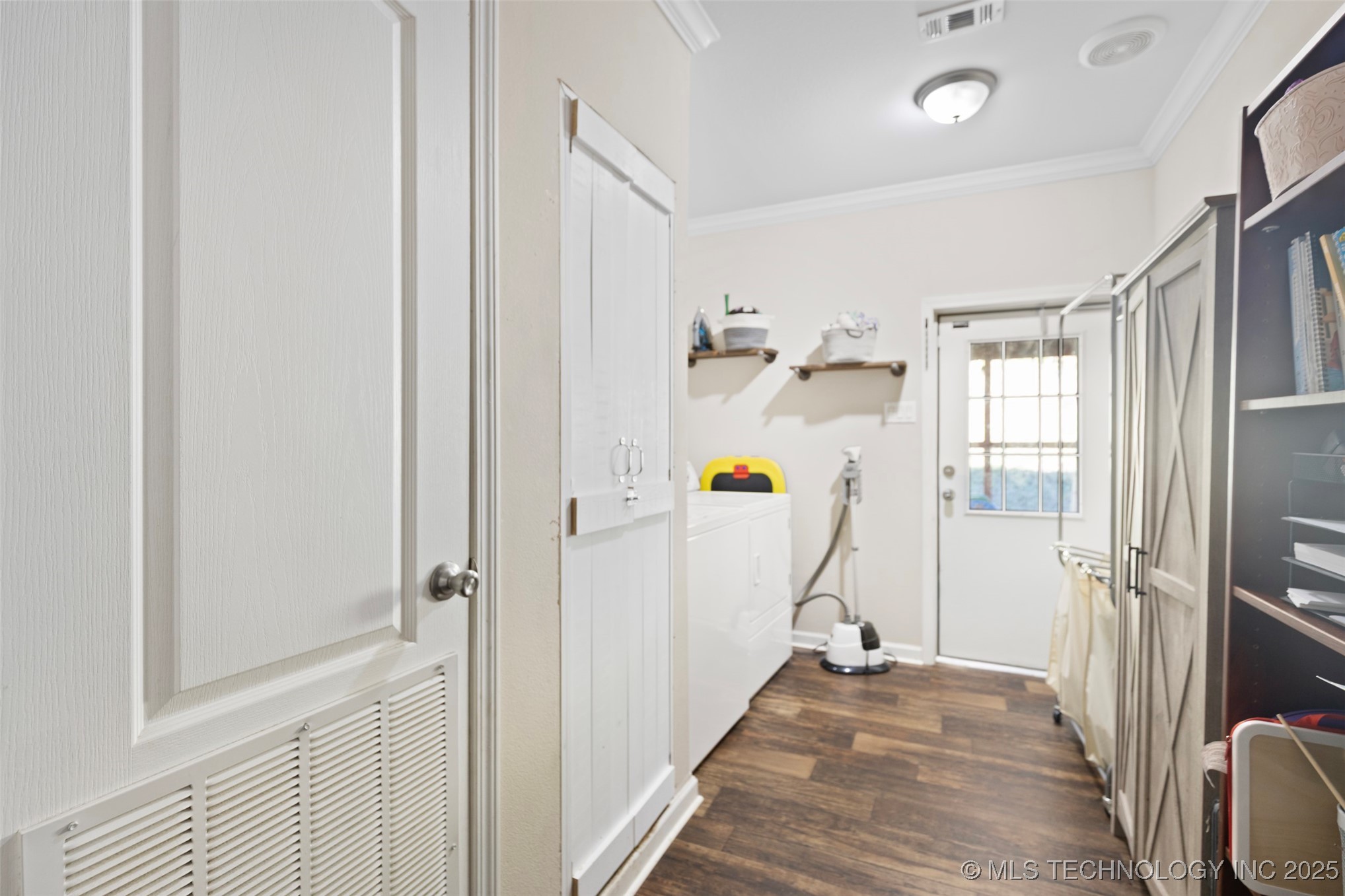 12538 N 68th West Avenue Property Photo 12