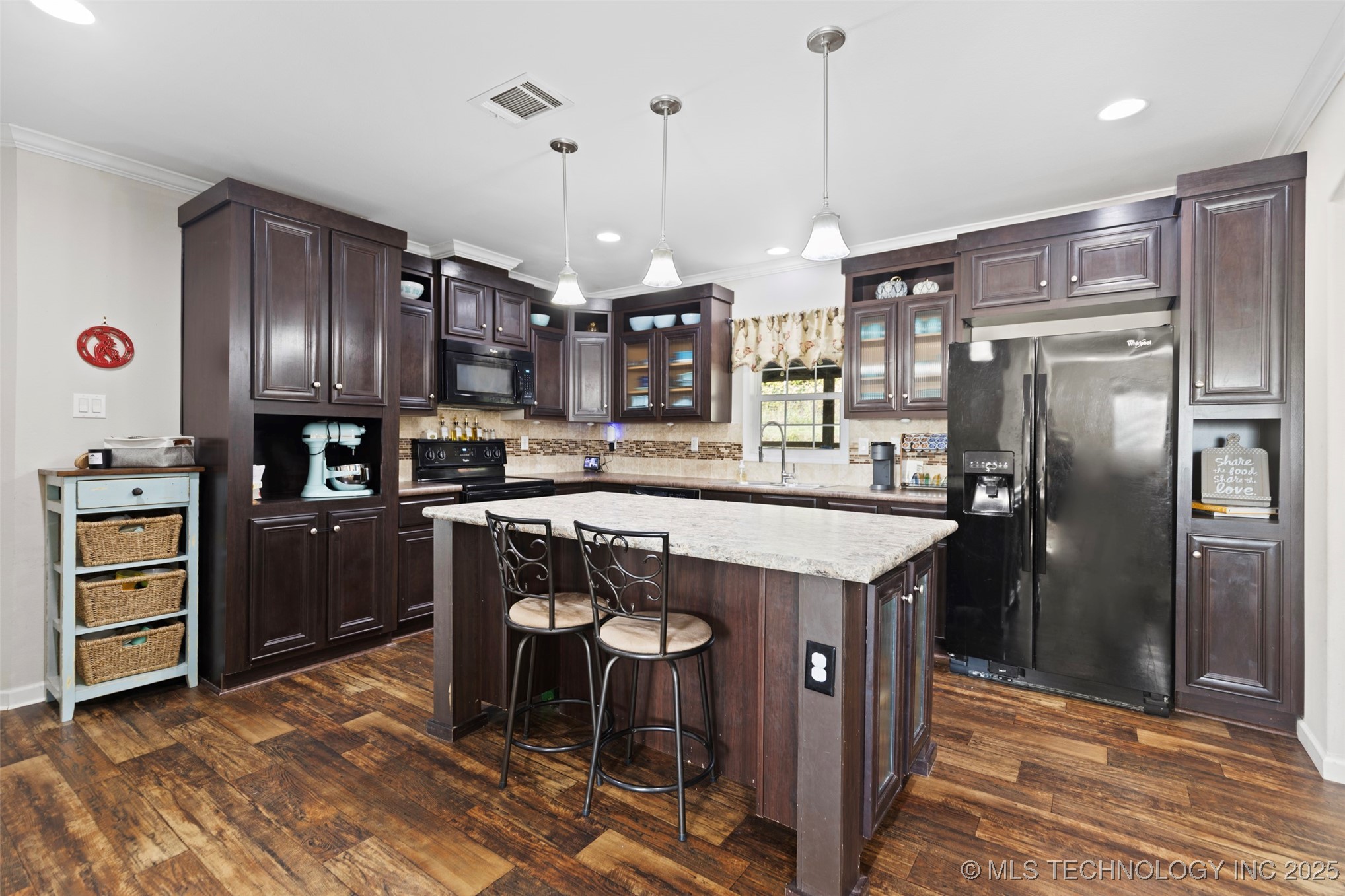 12538 N 68th West Avenue Property Photo 14