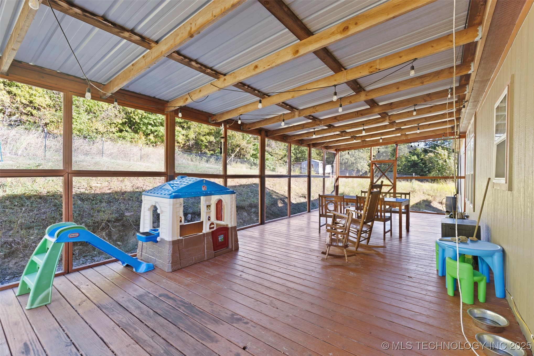 12538 N 68th West Avenue Property Photo 15