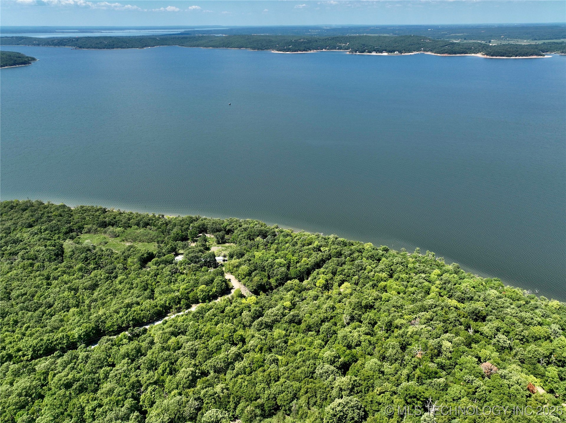 N Bk 1900 Road Property Photo 4