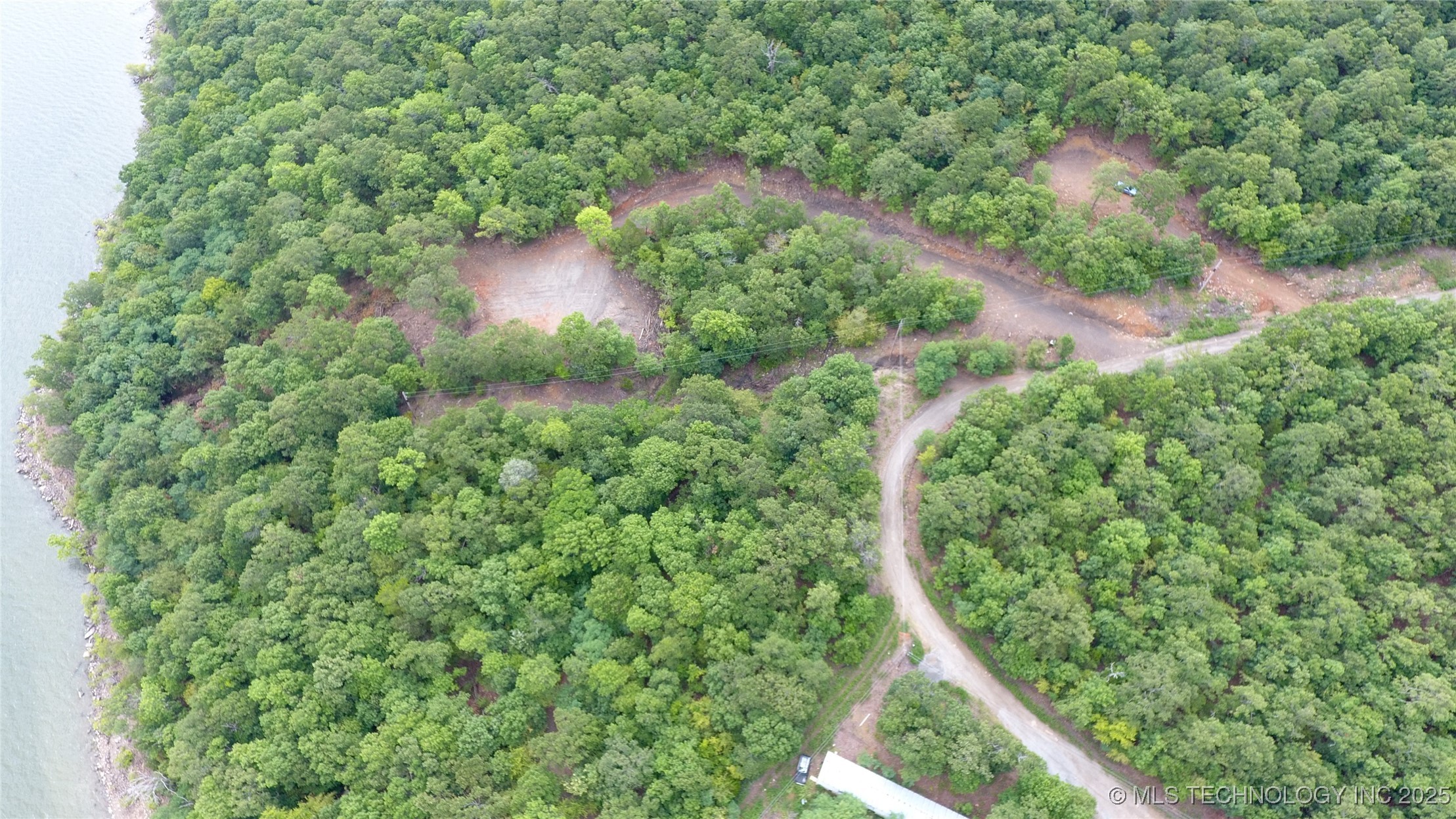 N Bk 1900 Road Property Photo 17