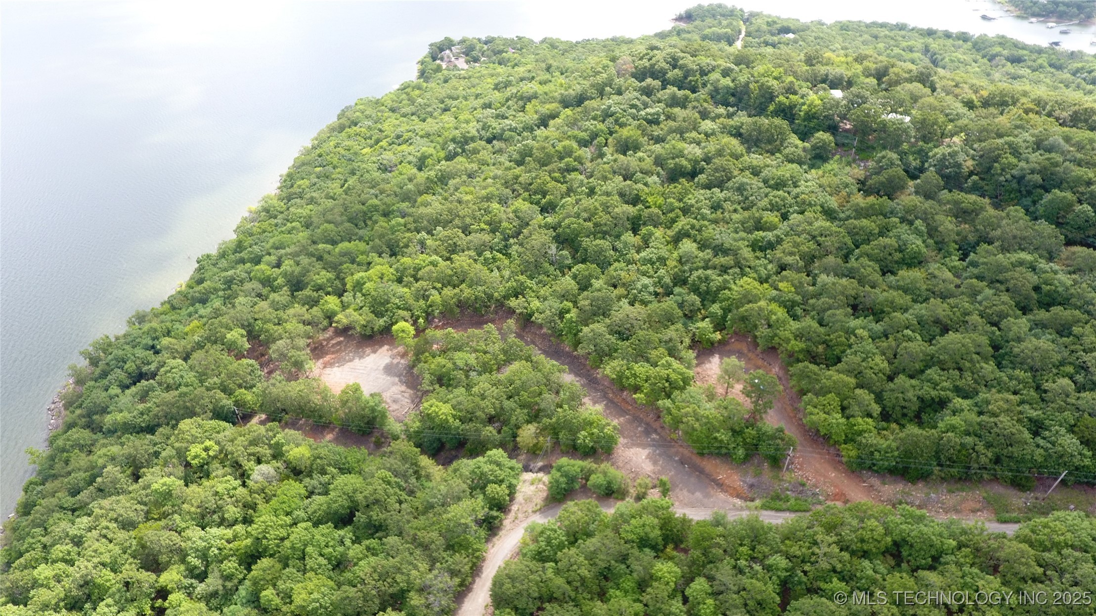 N Bk 1900 Road Property Photo 18