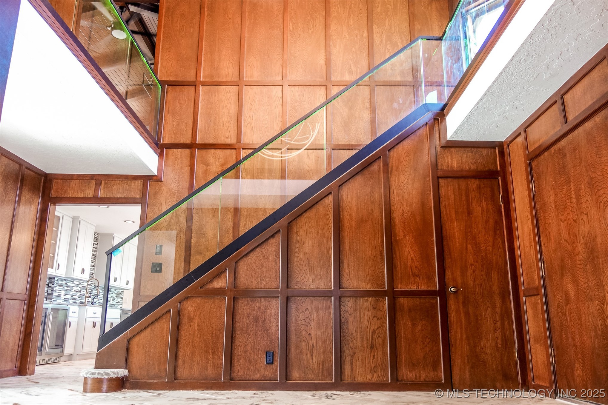 6642 E 60th Place Property Photo 8