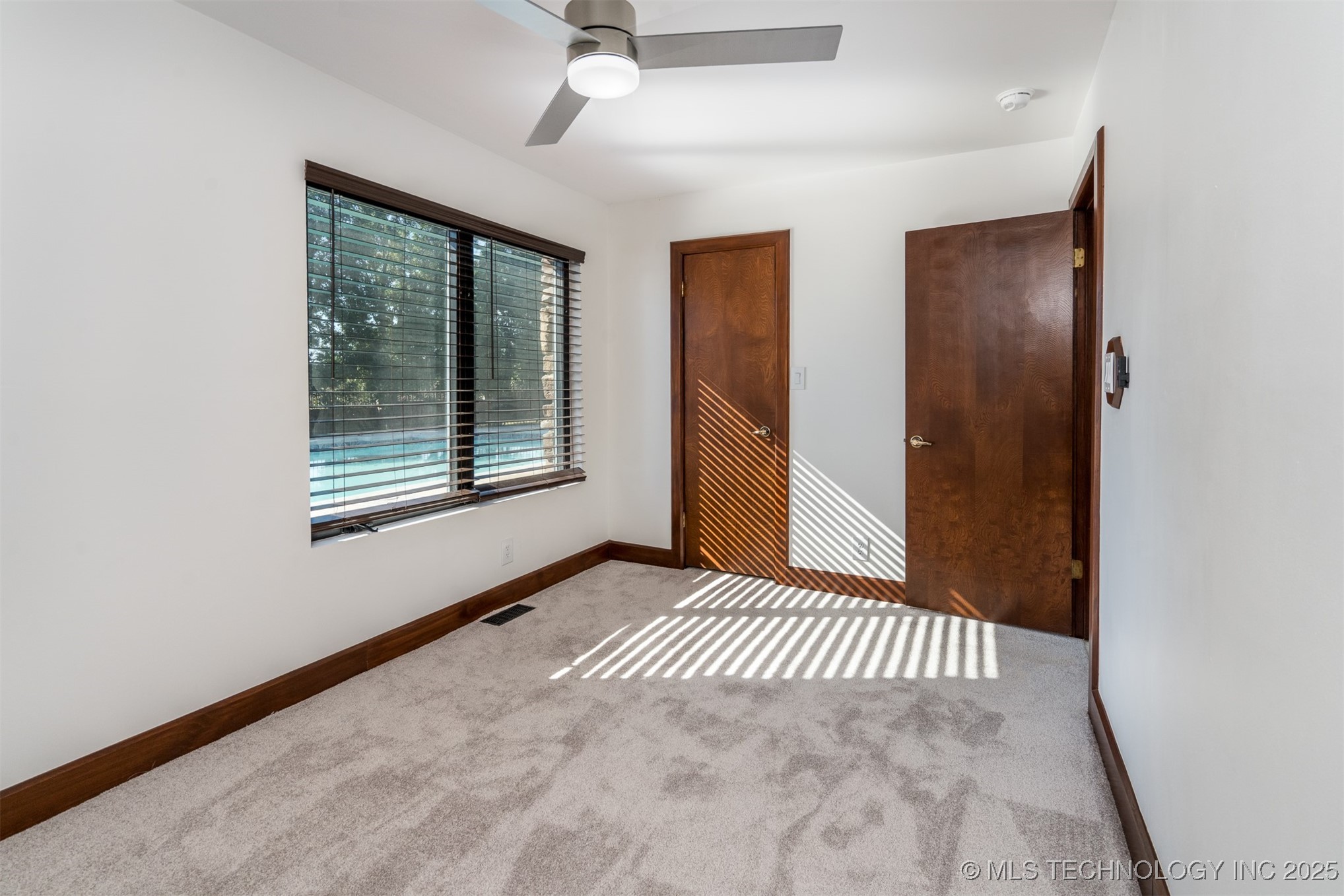 6642 E 60th Place Property Photo 20