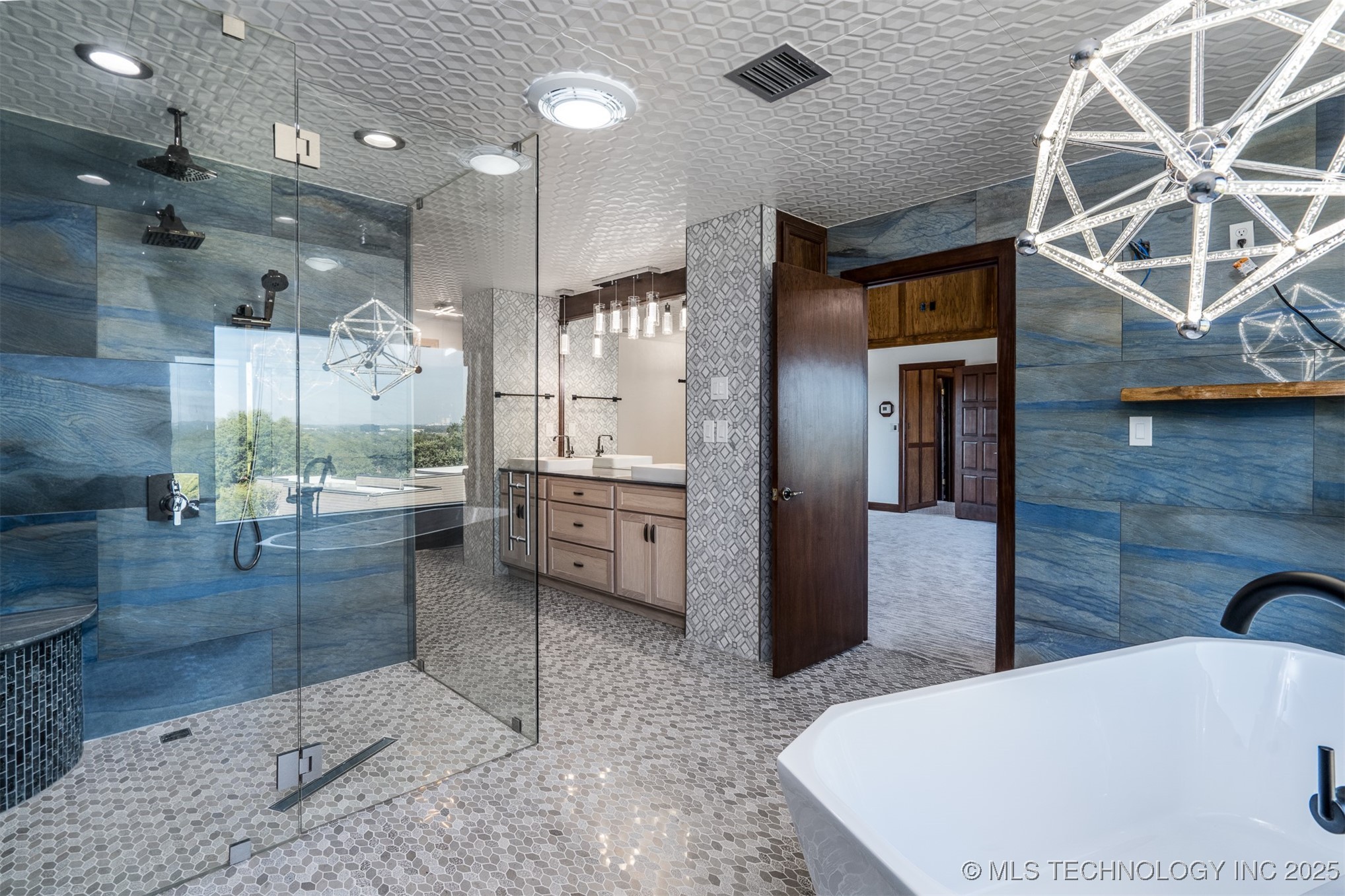 6642 E 60th Place Property Photo 41