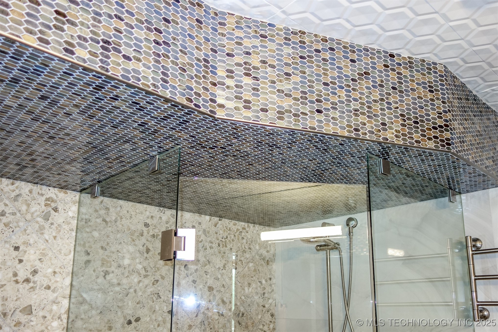 6642 E 60th Place Property Photo 42