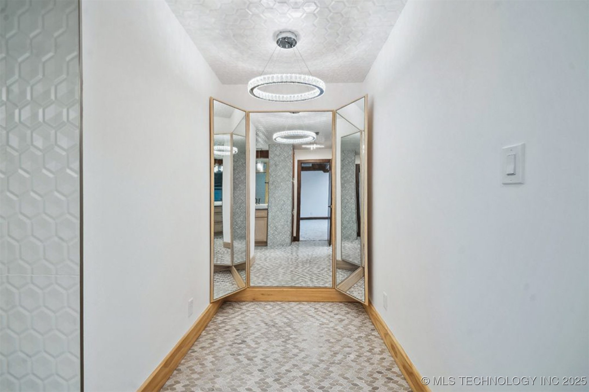 6642 E 60th Place Property Photo 44