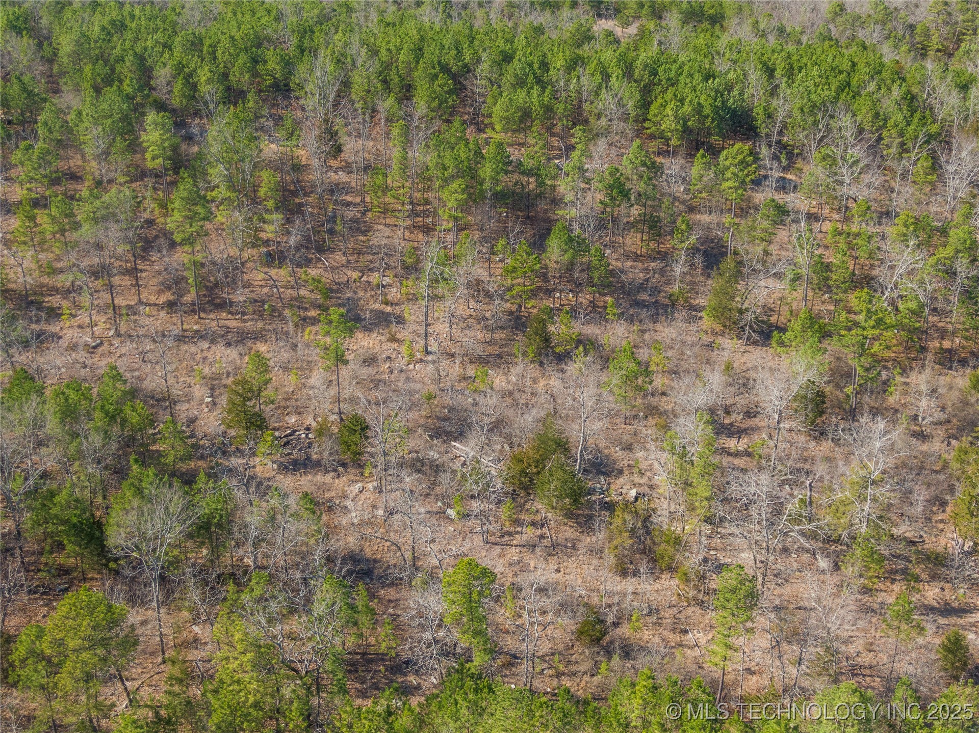 E 1860 Road Property Photo 17