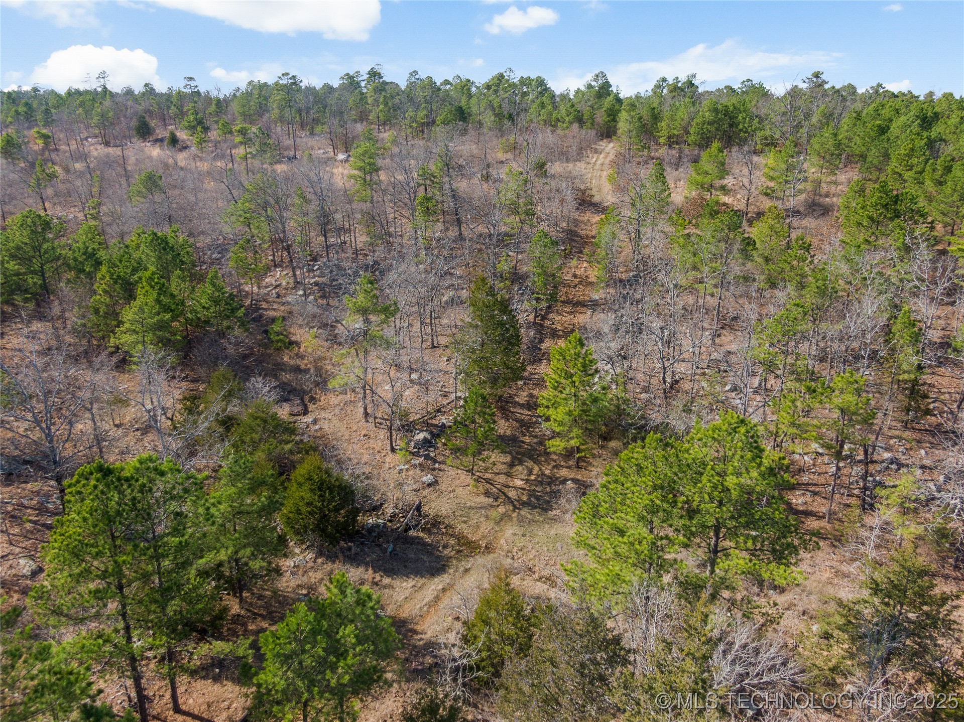 E 1860 Road Property Photo 22