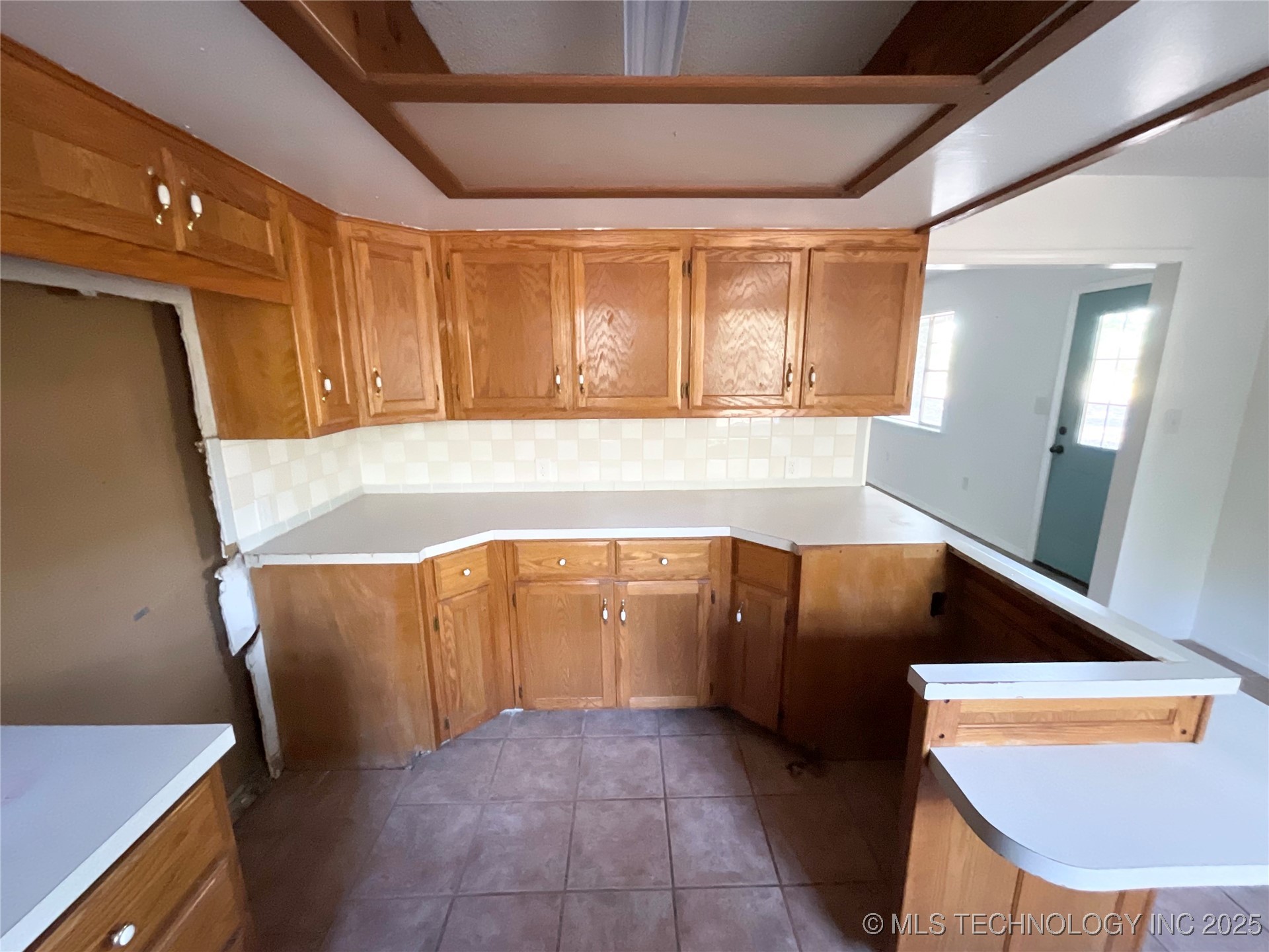 10250 E 580 Property Photo 7