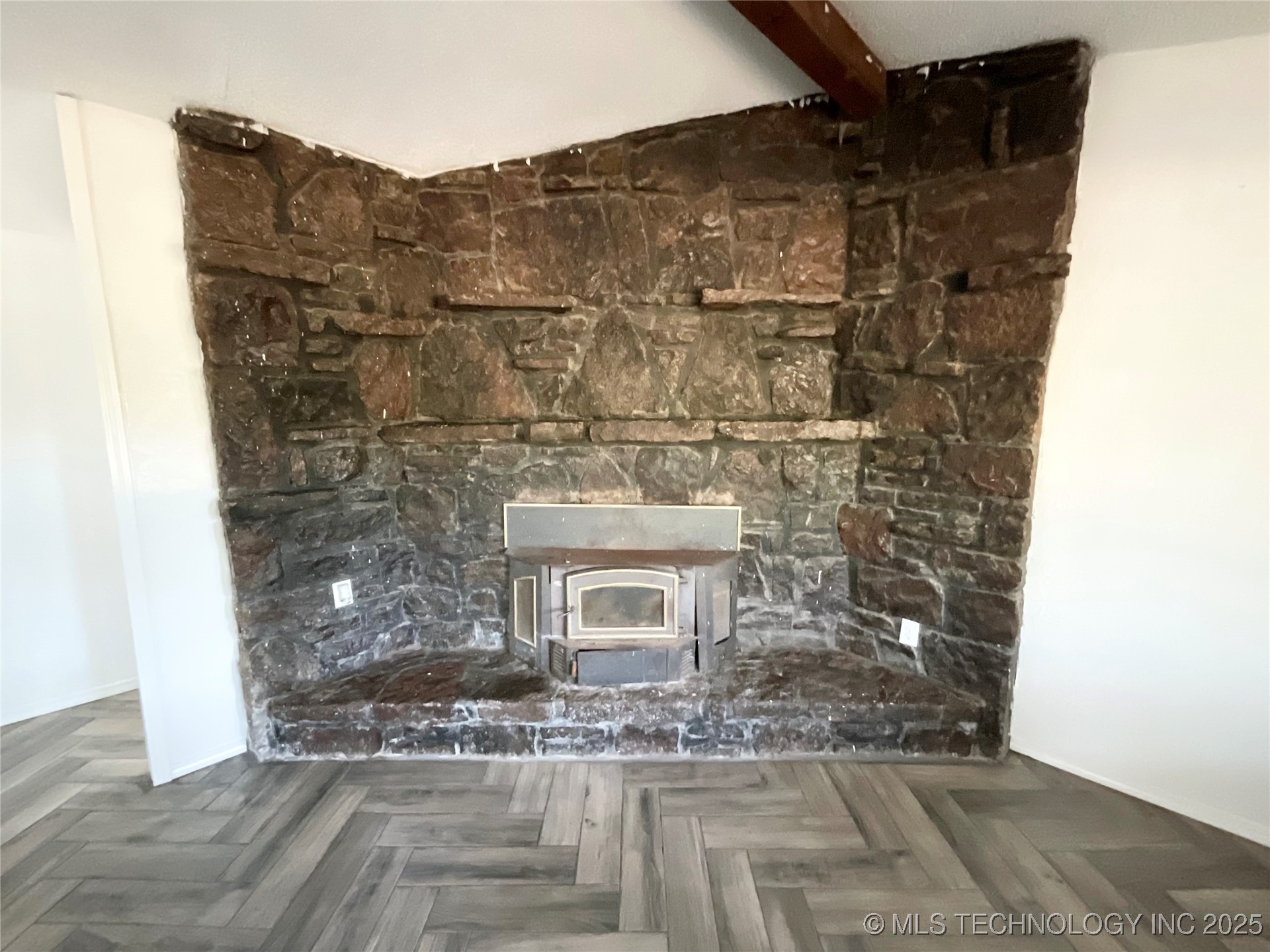 10250 E 580 Property Photo 14