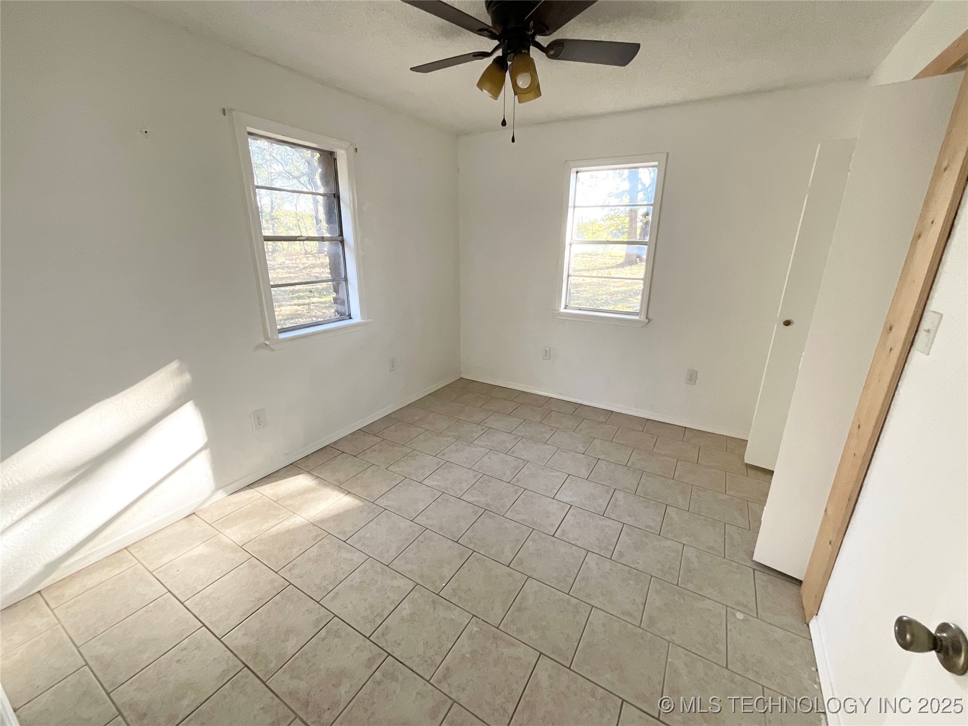 10250 E 580 Property Photo 17
