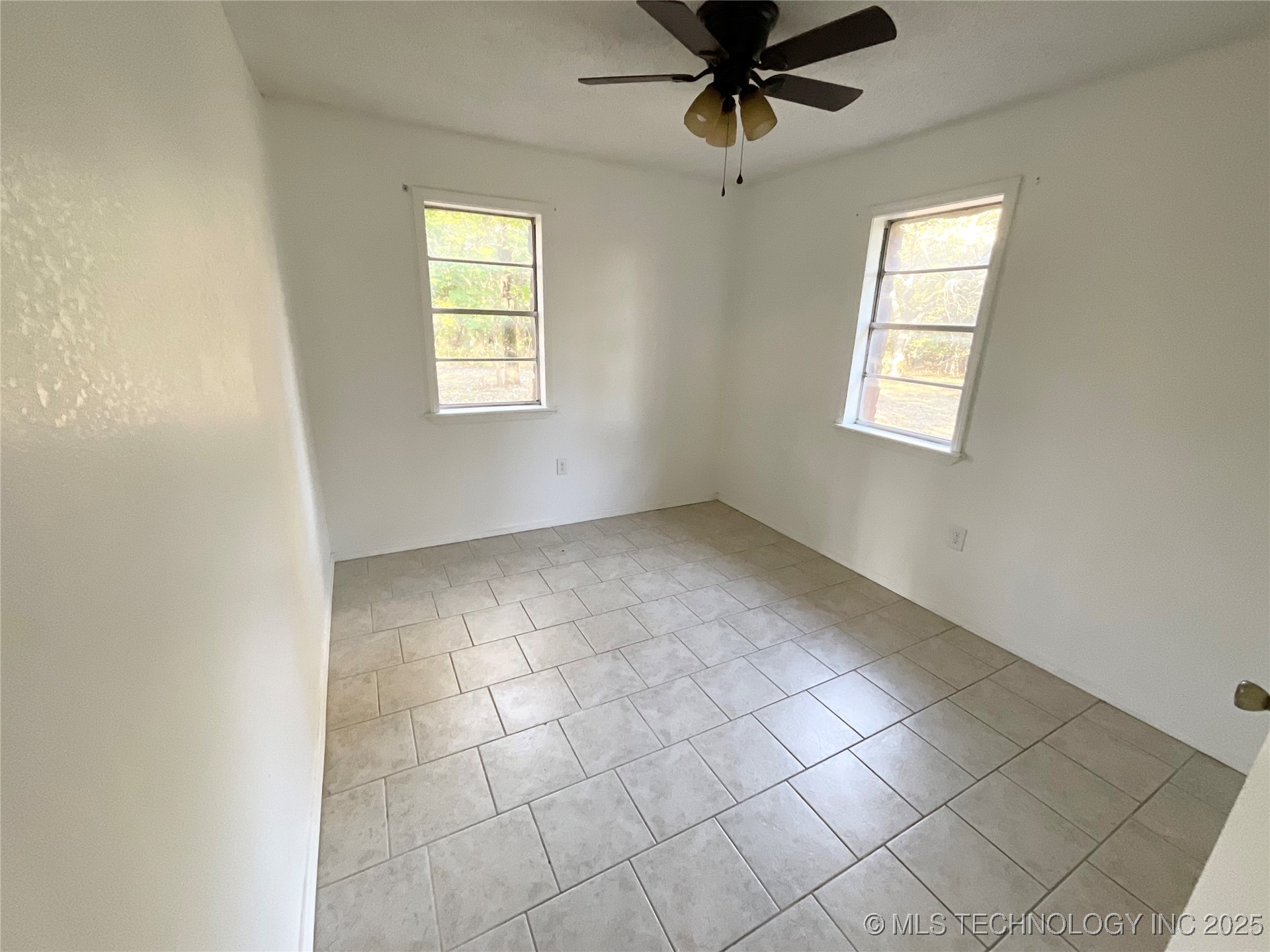 10250 E 580 Property Photo 18