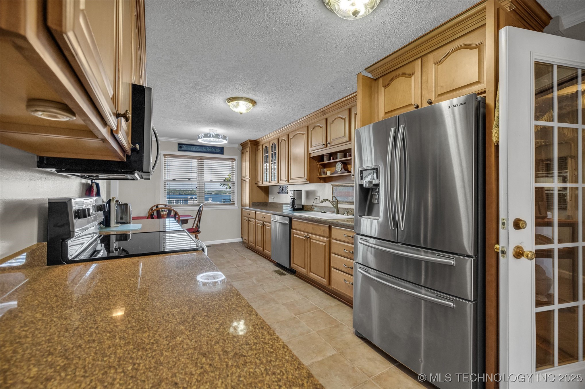 870 Morrow Drive Property Photo 18