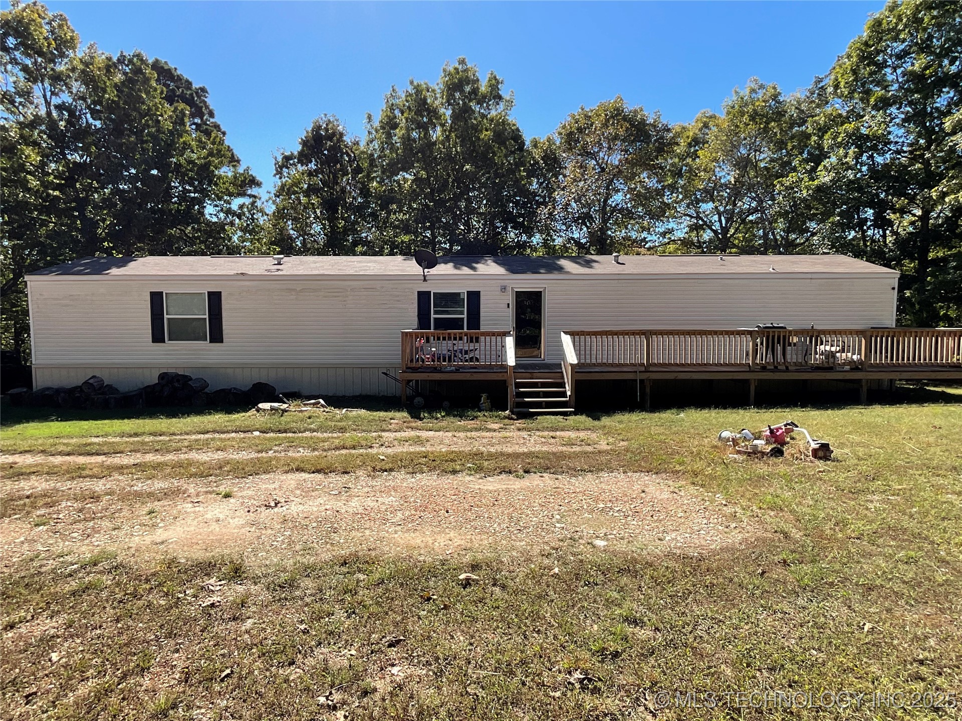 313 Hidden Hollow Property Photo 2