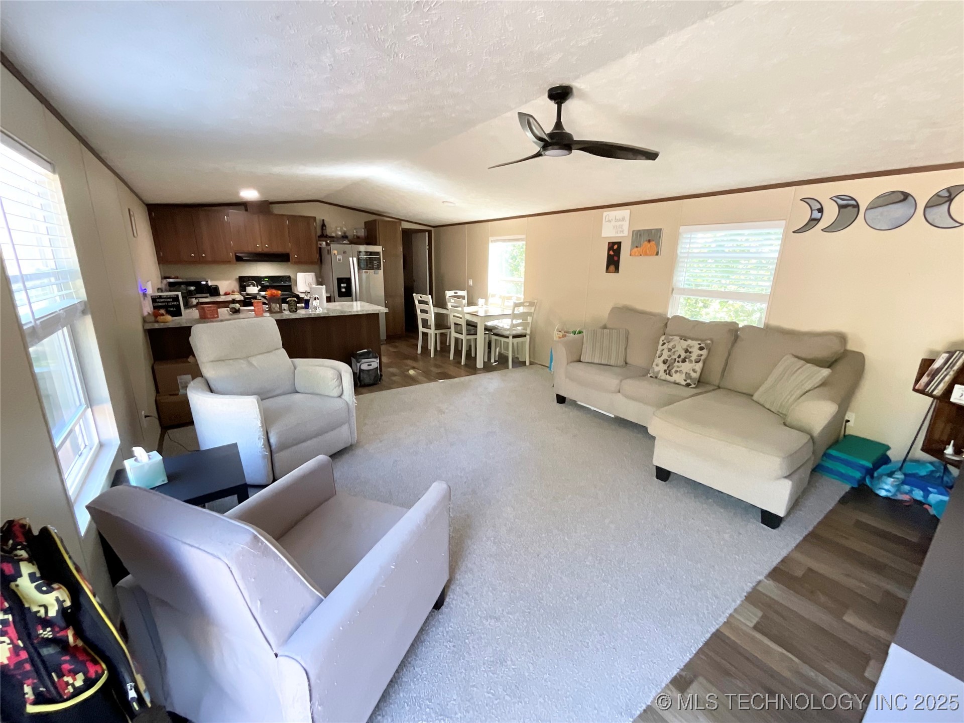 313 Hidden Hollow Property Photo 13