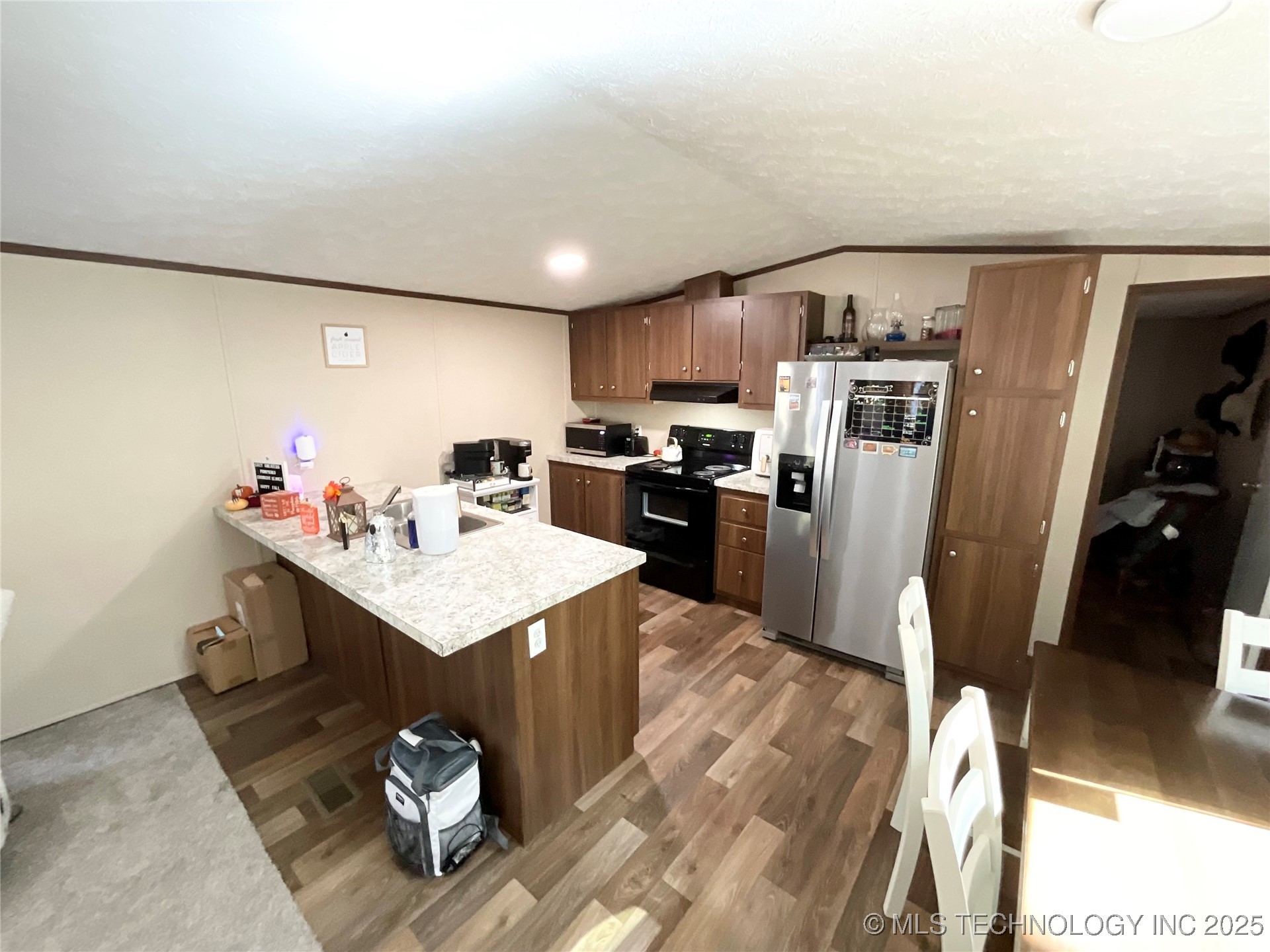 313 Hidden Hollow Property Photo 17