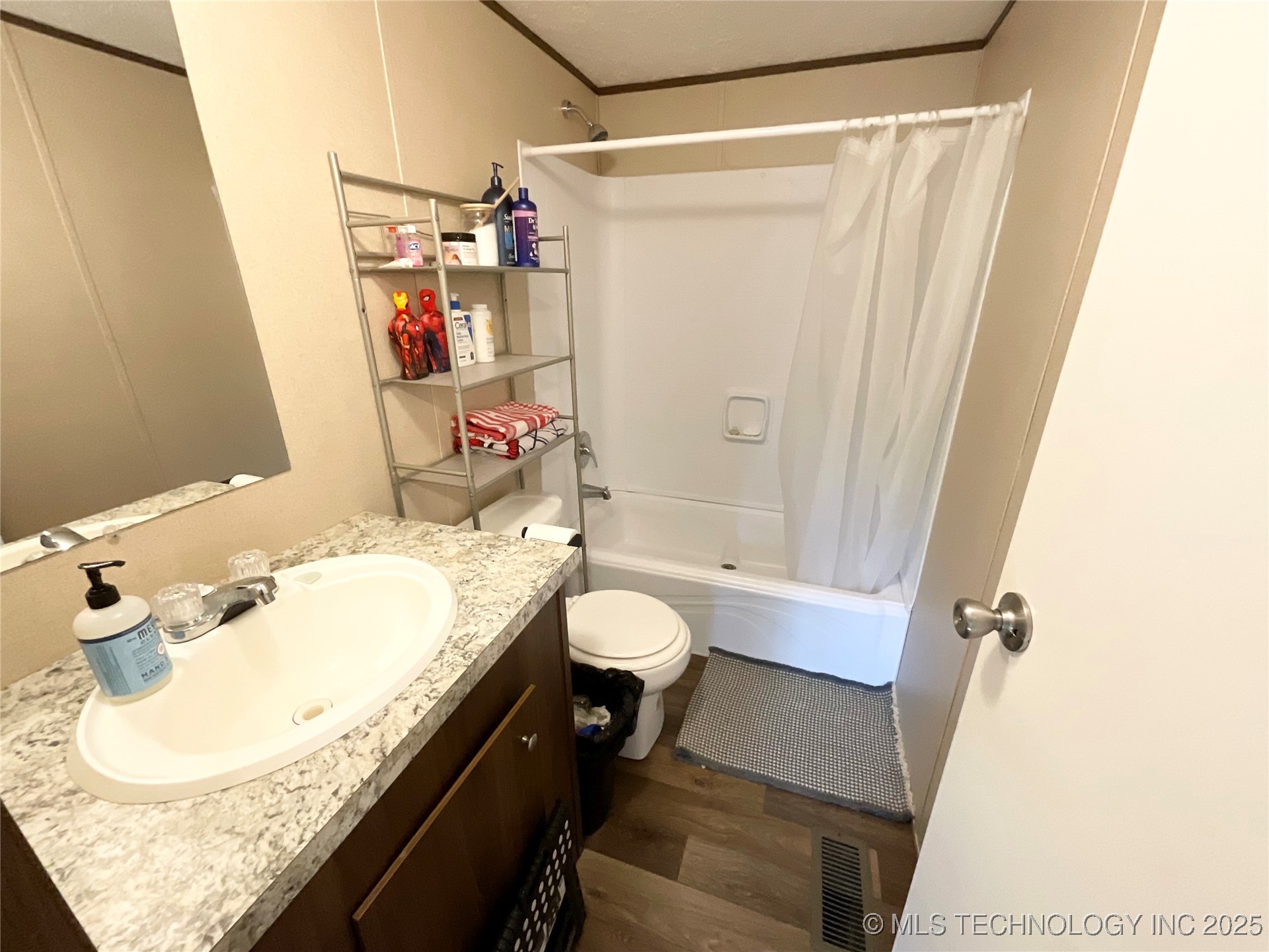 313 Hidden Hollow Property Photo 30