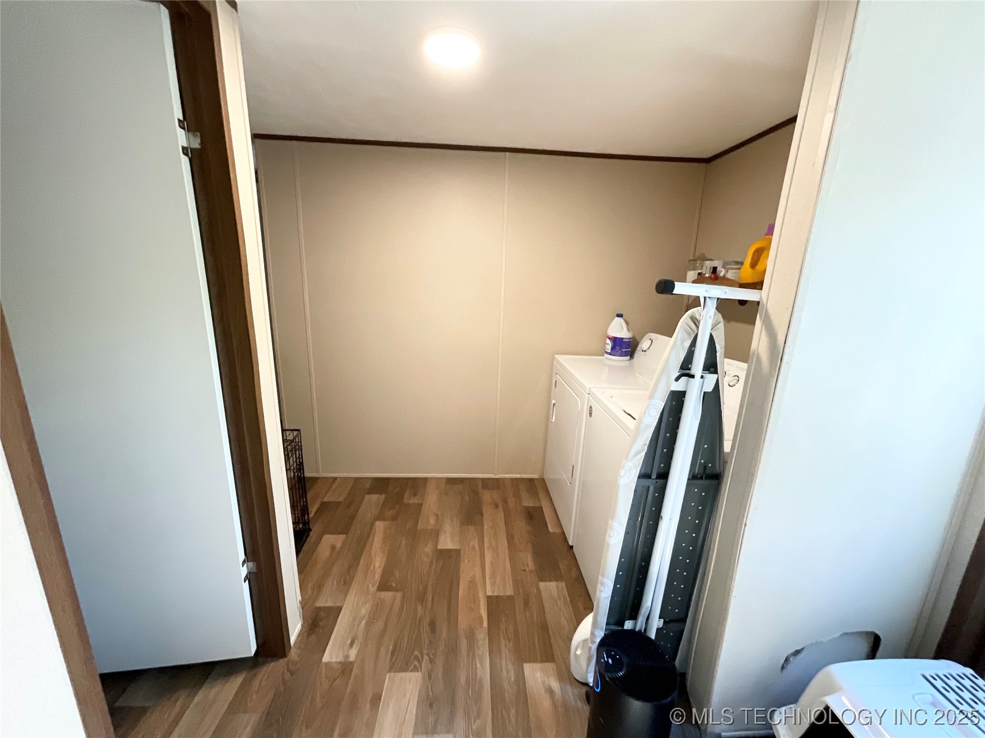 313 Hidden Hollow Property Photo 31