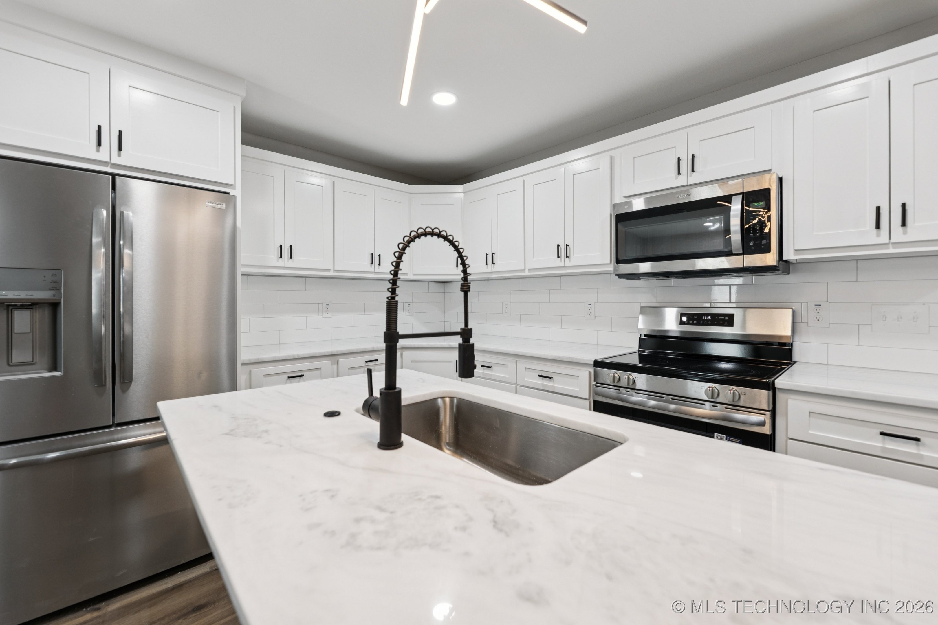 1307 N Tacoma Street A Property Photo 9