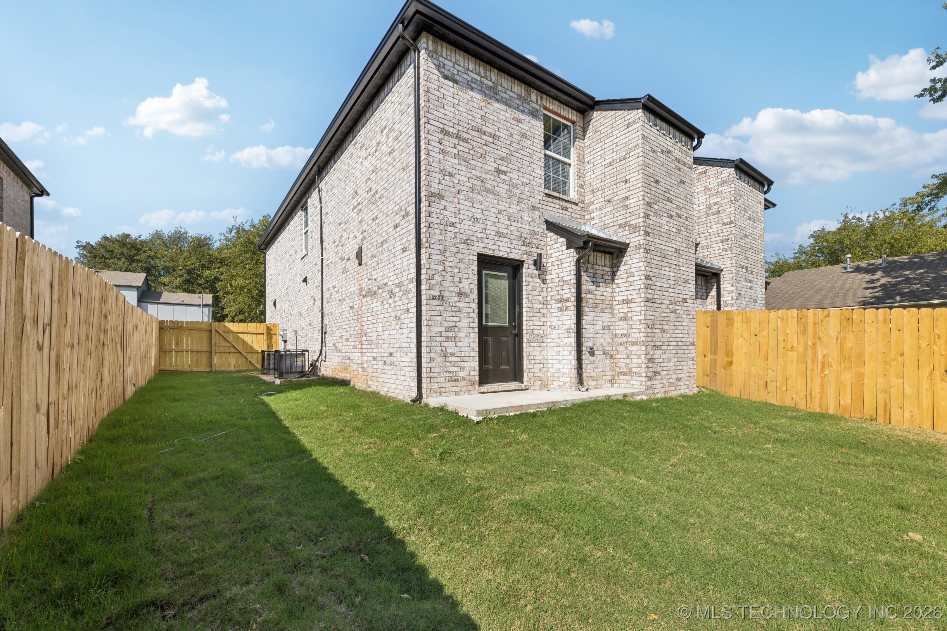 1307 N Tacoma Street A Property Photo 32