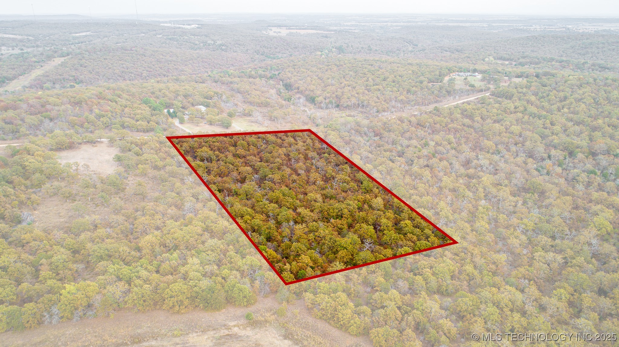 Hickory Hills Property Photo 5