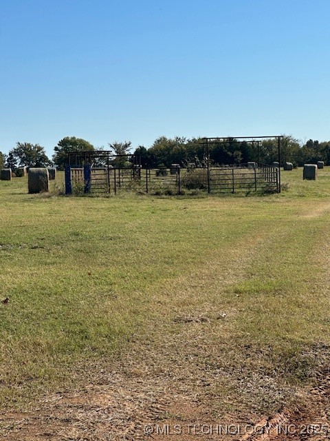 7655 E 137 Property Photo 18