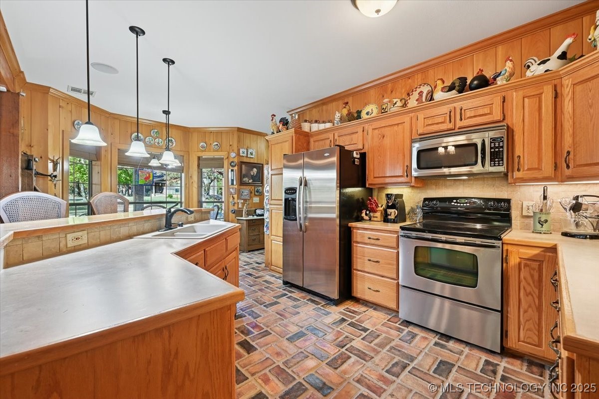 22217 Us Hwy 59 Property Photo 19