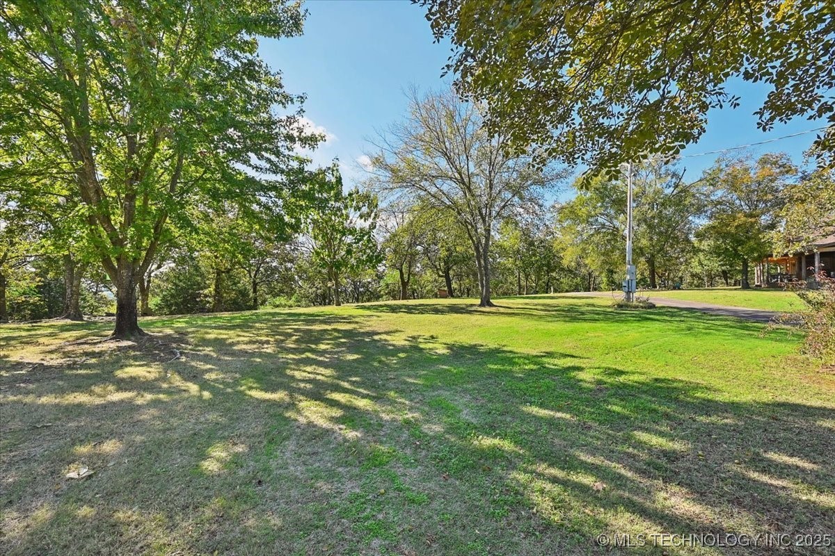 22217 Us Hwy 59 Property Photo 48