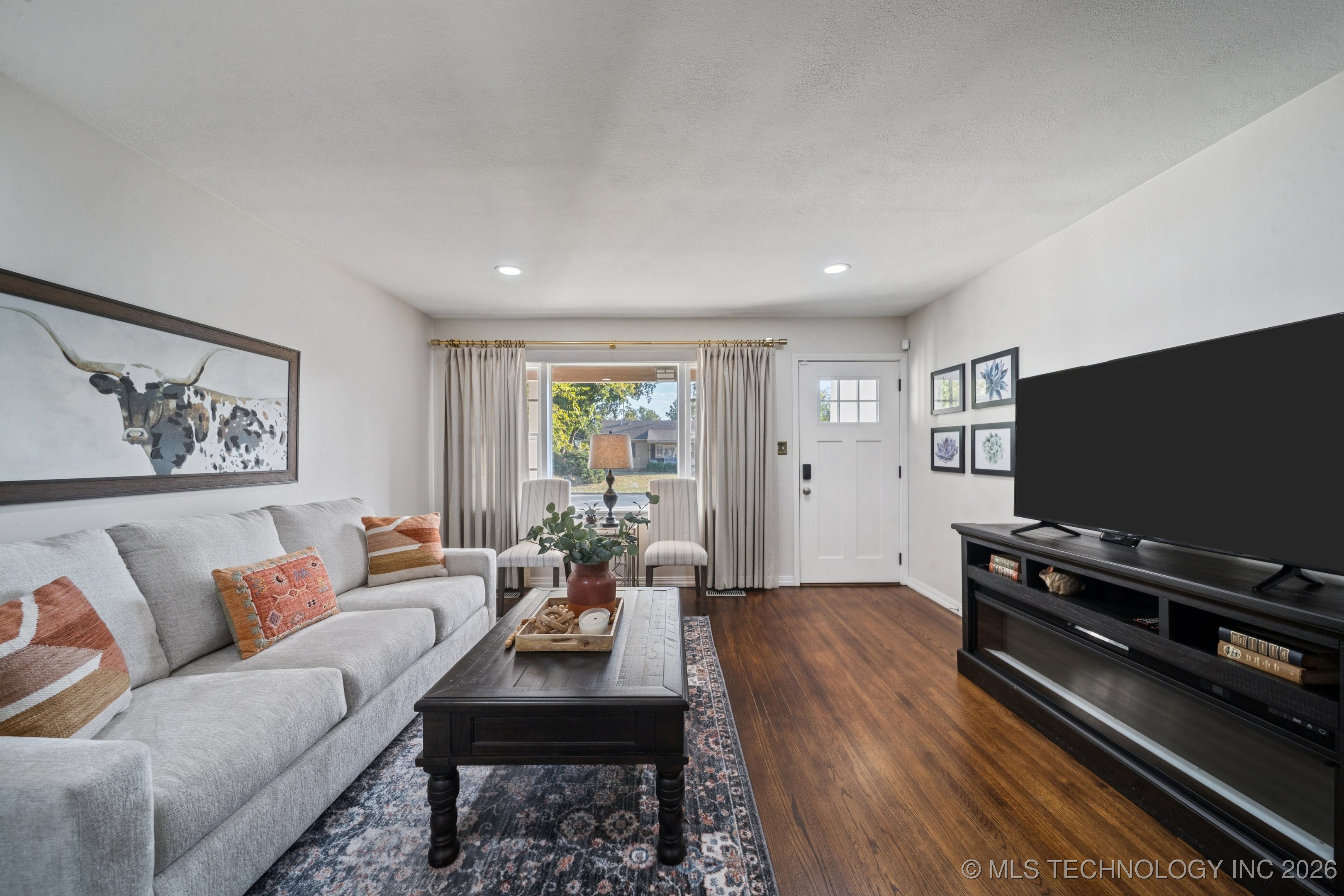 259 E 46th Street Property Photo 8