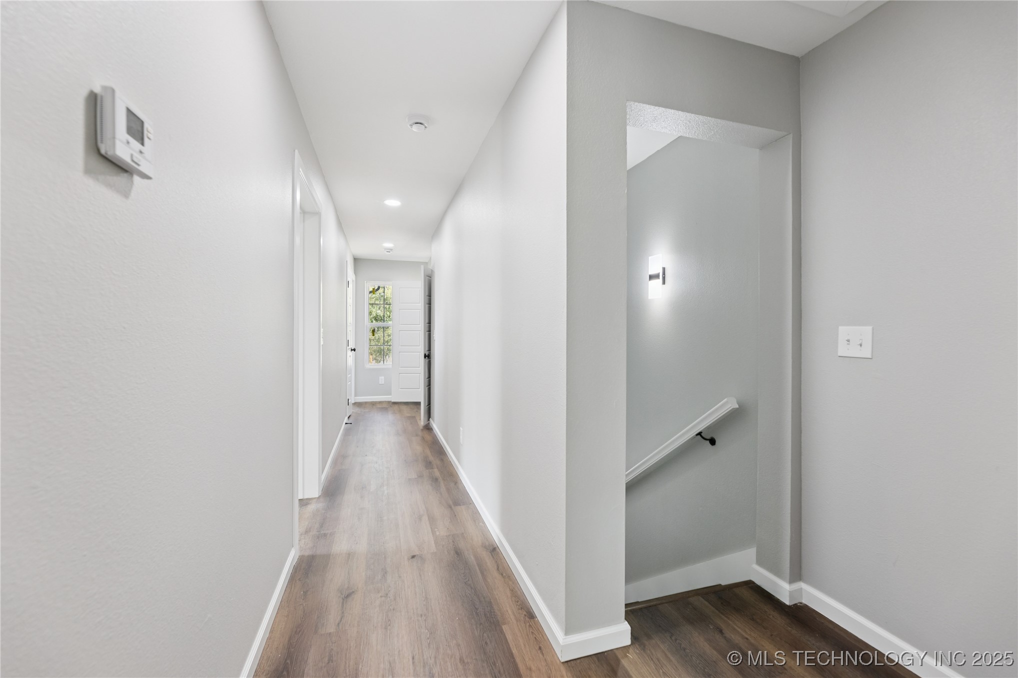 1307 N Tacoma Street B Property Photo 23