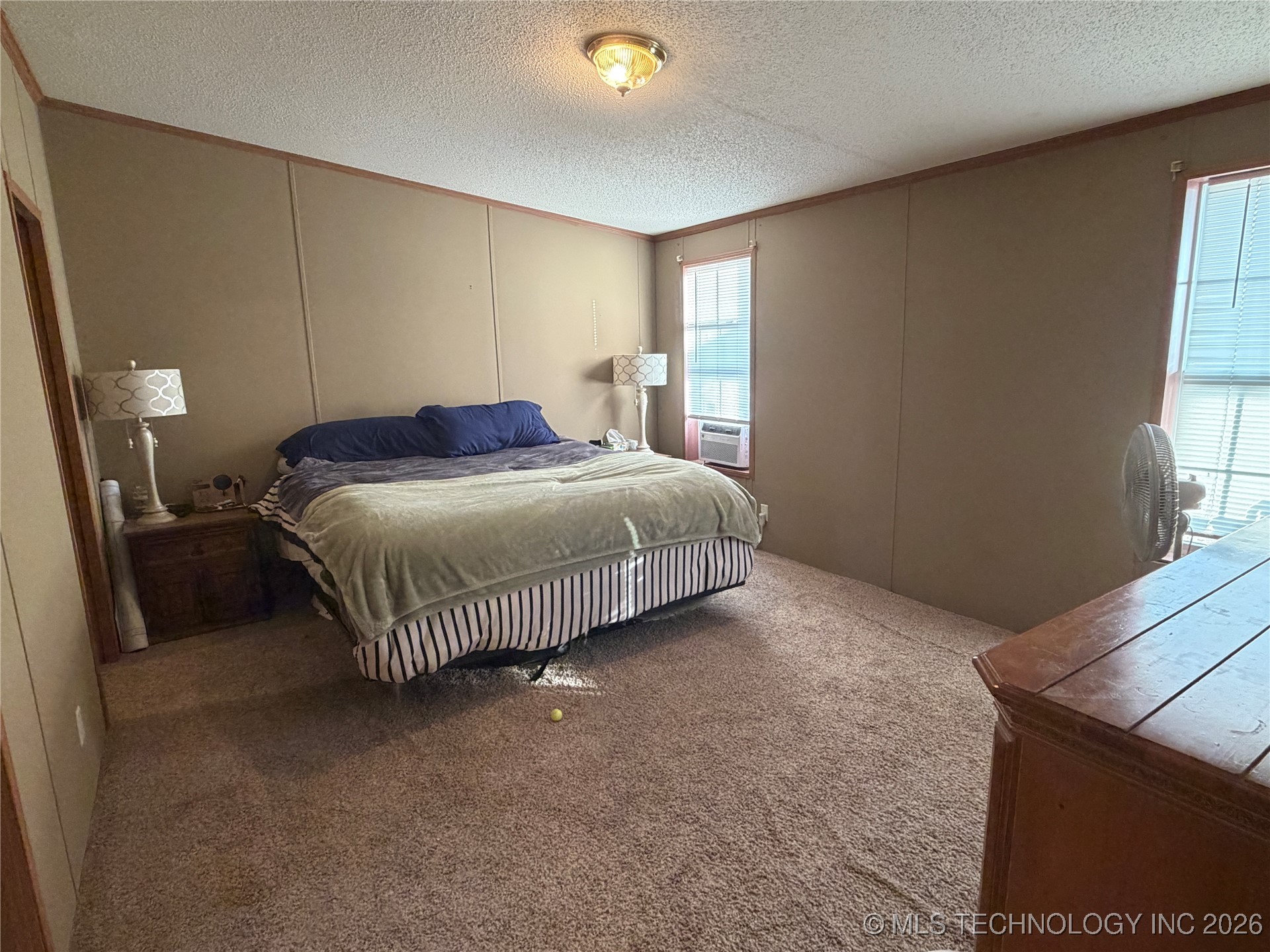 410053 E 1240 Property Photo 6