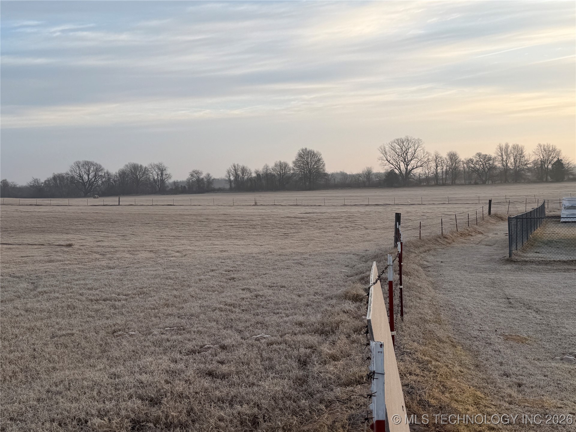 410053 E 1240 Property Photo 19