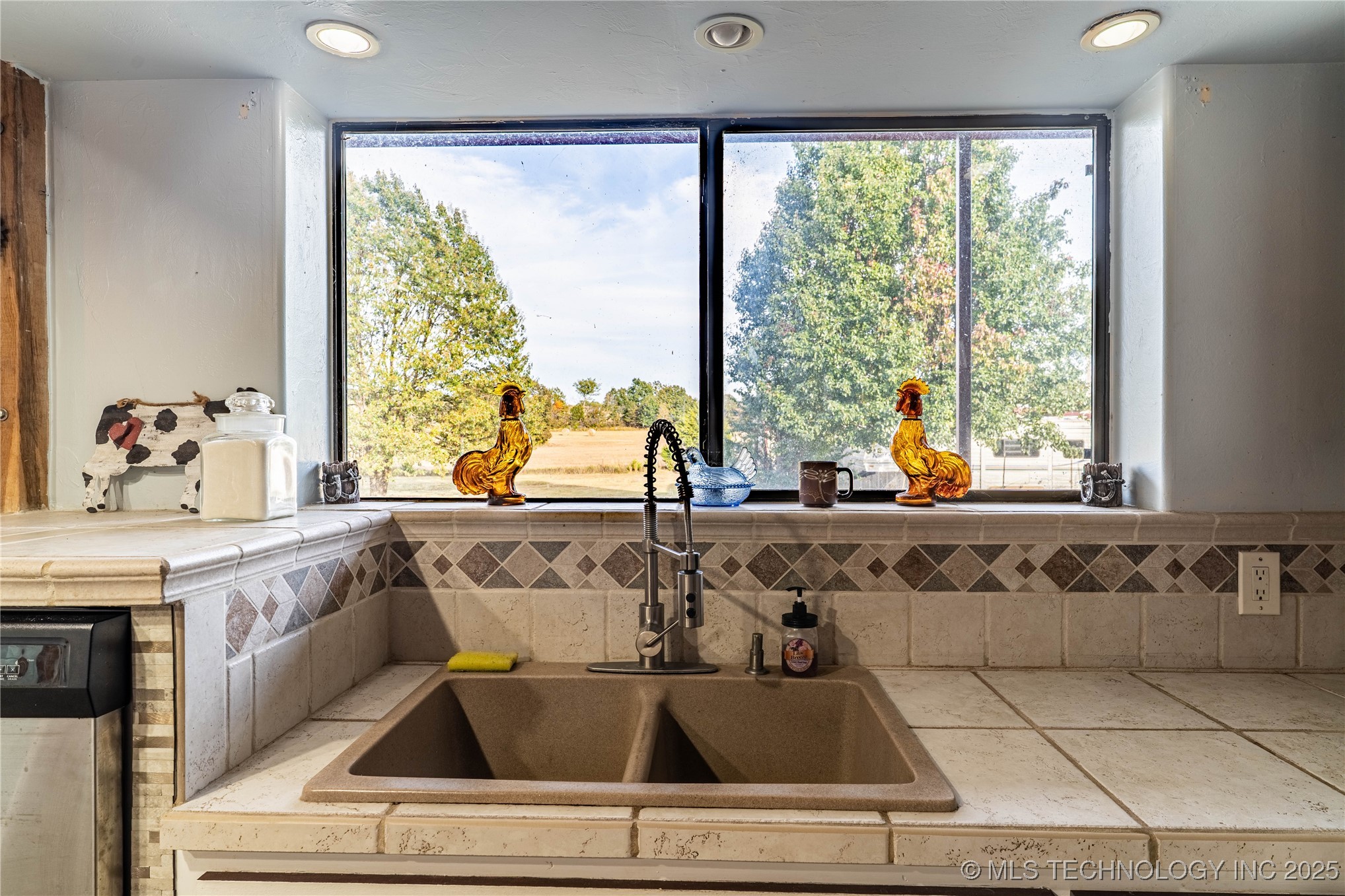 49900 W 201st Street S Property Photo 10