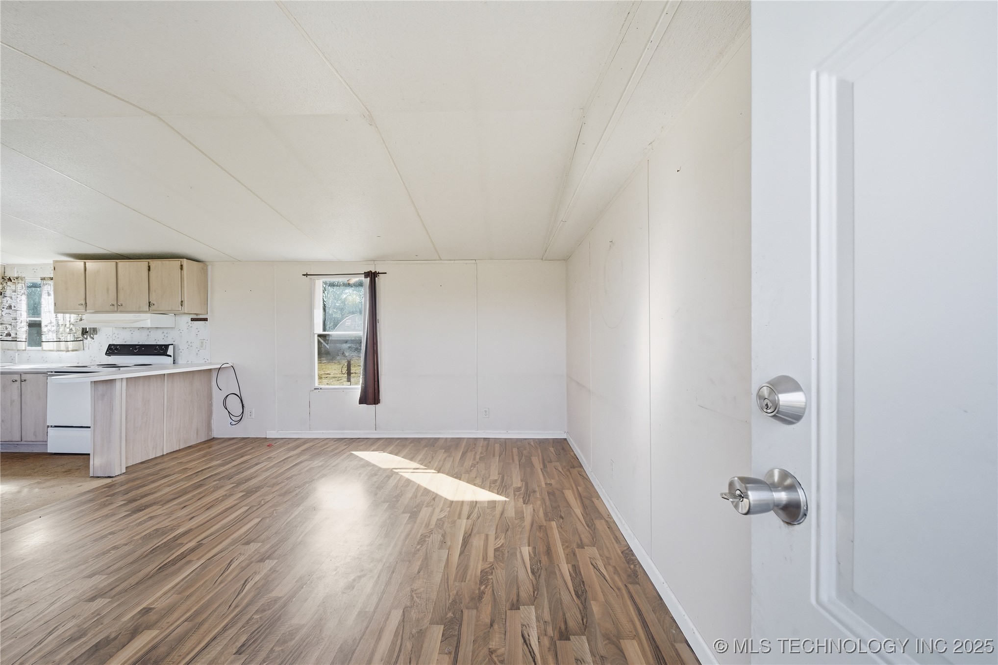 10750 S Highway 28 Highway Property Photo 6