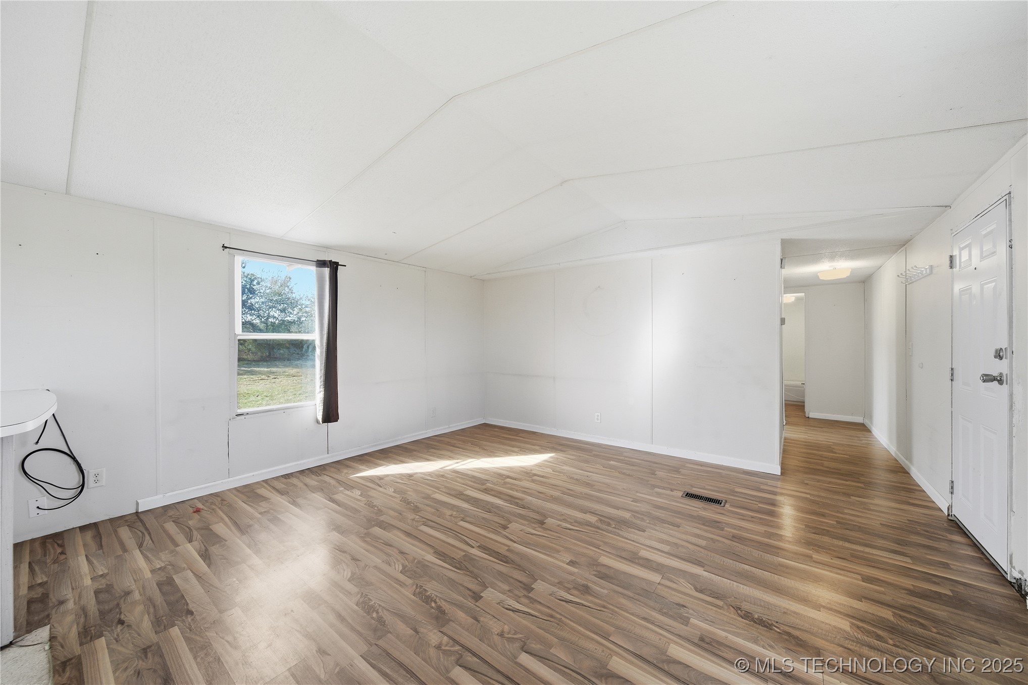 10750 S Highway 28 Highway Property Photo 9