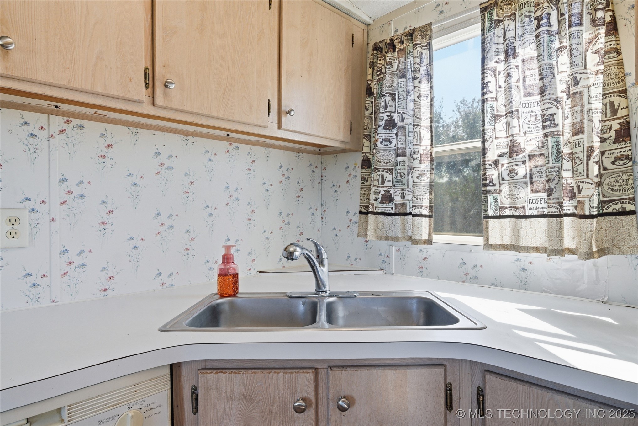 10750 S Highway 28 Highway Property Photo 14