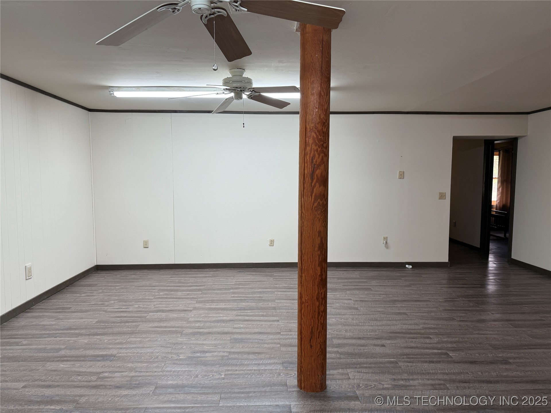 17735 S 75th Street E Property Photo 16